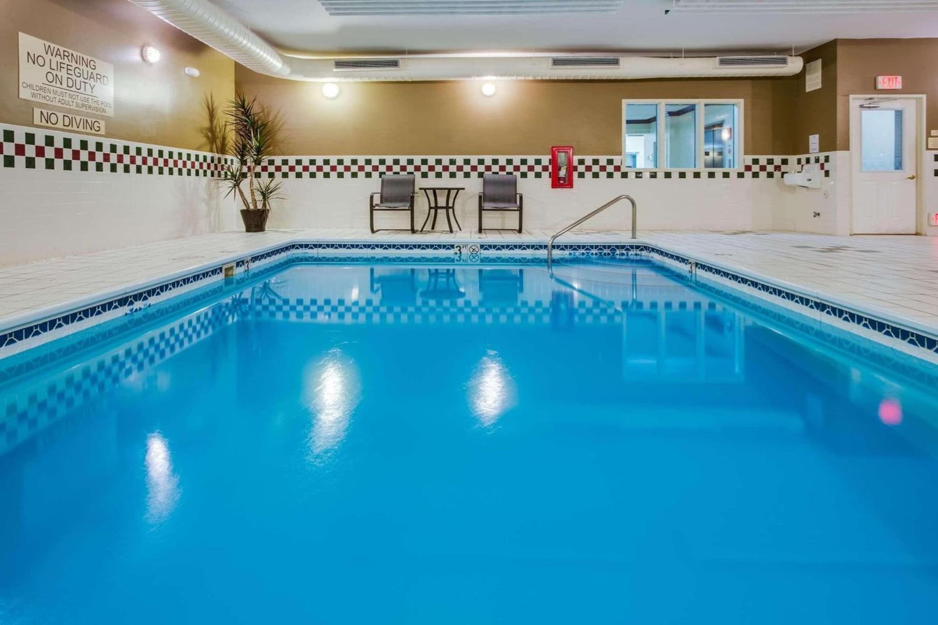 Country Inn & Suites by Radisson, Gurnee, IL gallery photo in Gurnee, IL — image 46