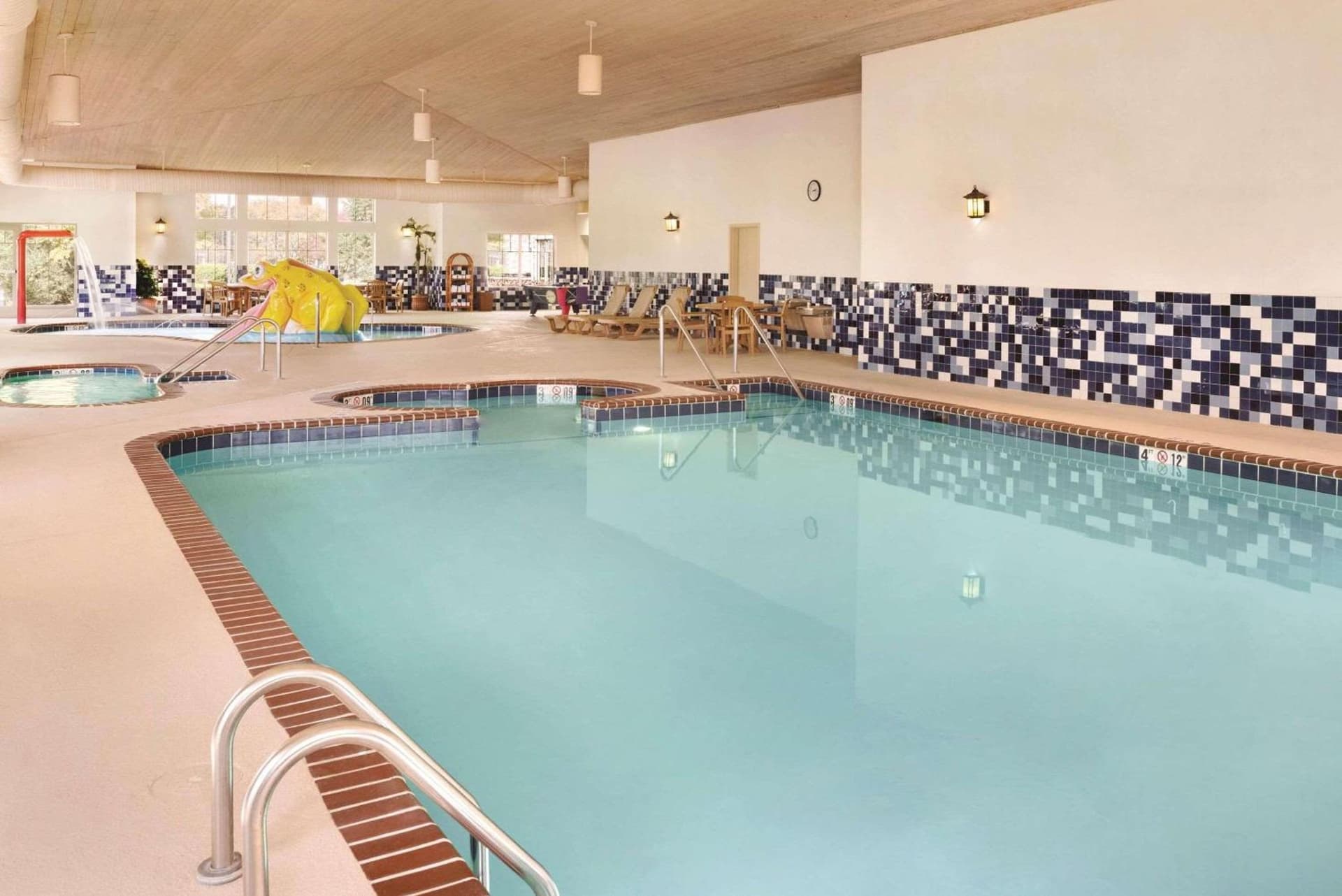 Country Inn & Suites by Radisson, Portage, IN gallery photo in Portage, IN — image 67