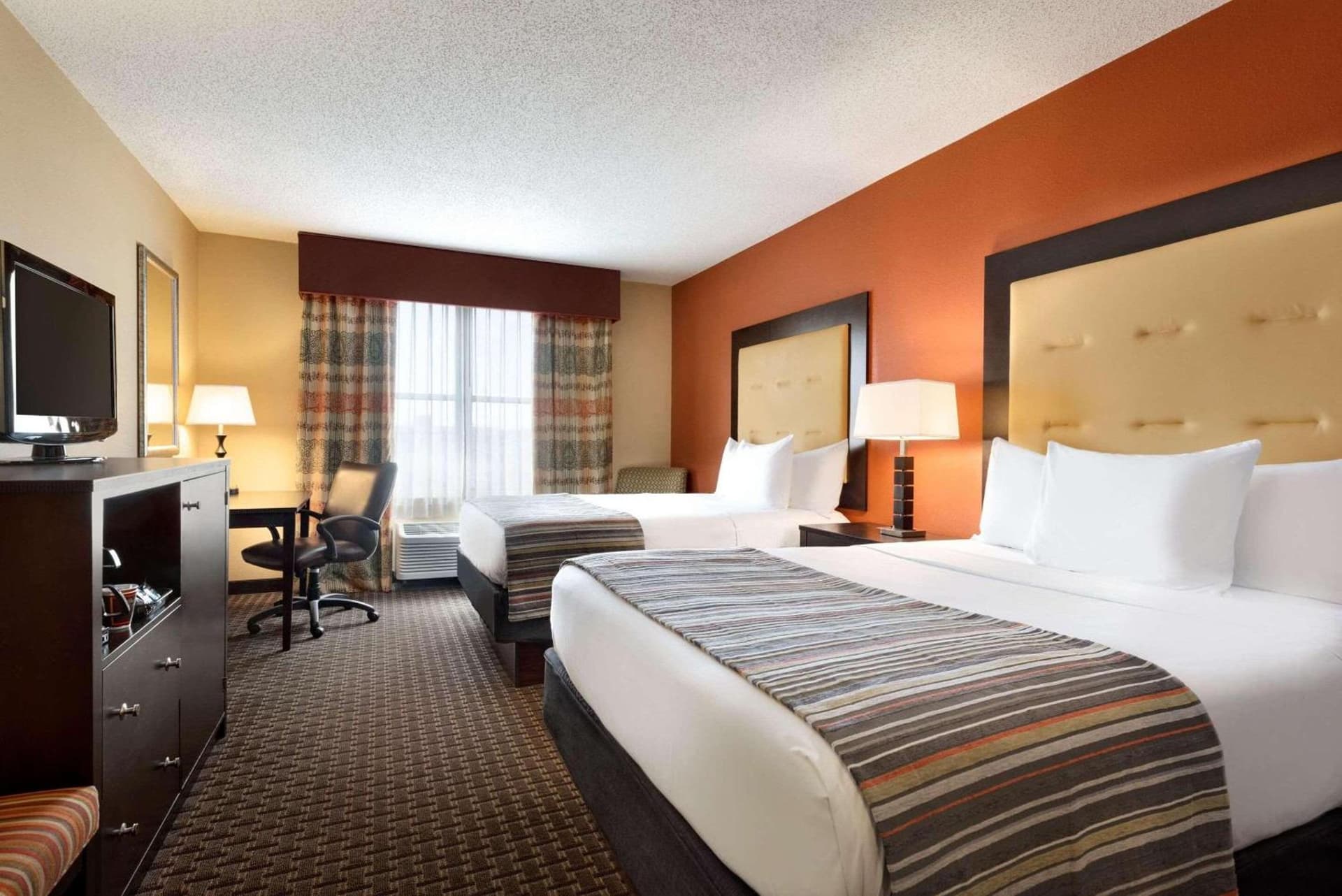 Garner Hotel Evansville East by IHG gallery photo in Evansville, IN — image 6