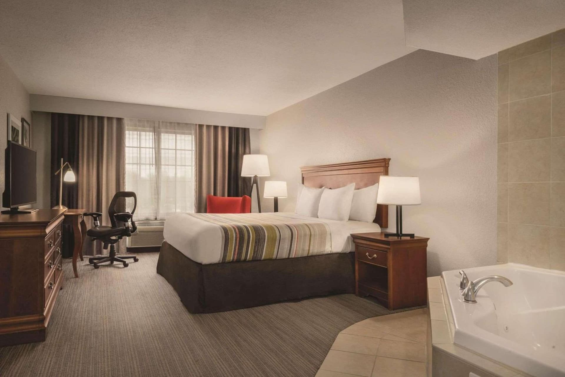 Country Inn & Suites by Radisson, Valparaiso, IN gallery photo in Valparaiso, IN — image 30