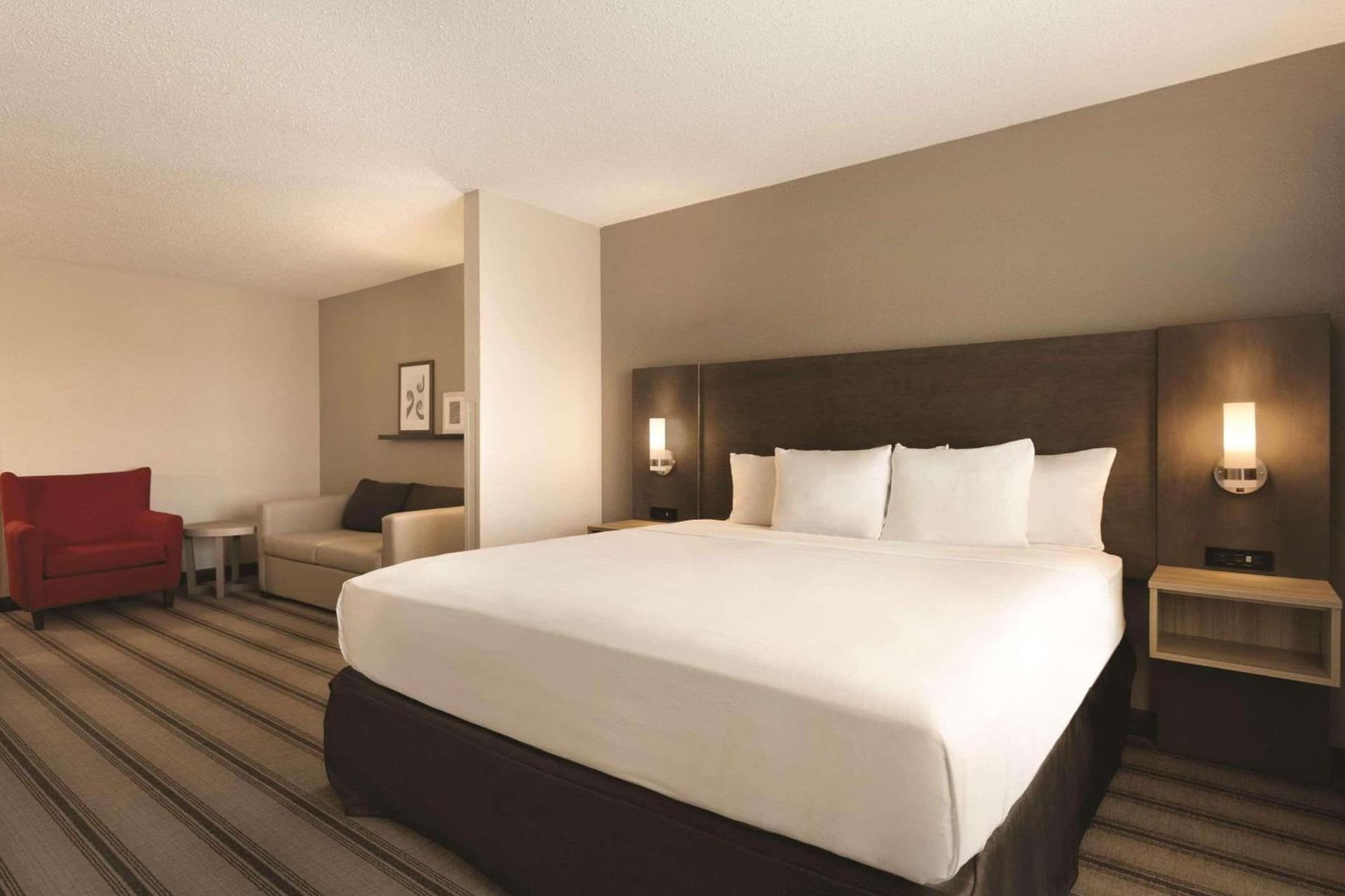 Country Inn & Suites by Radisson, Indianapolis Airport South, IN gallery photo in Indianapolis, IN — image 11