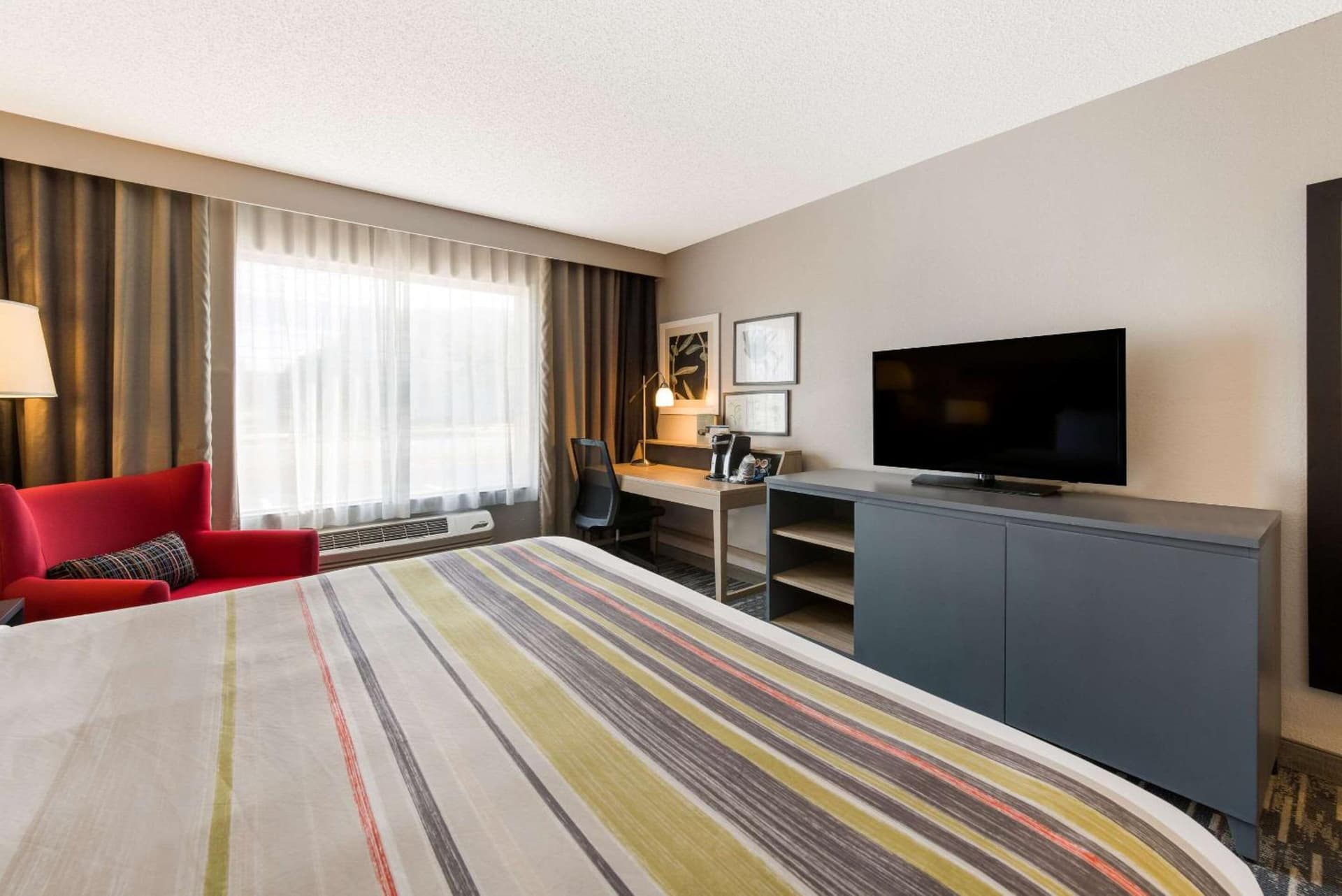 Country Inn & Suites by Radisson, Wichita East, KS gallery photo in Wichita, KS — image 48