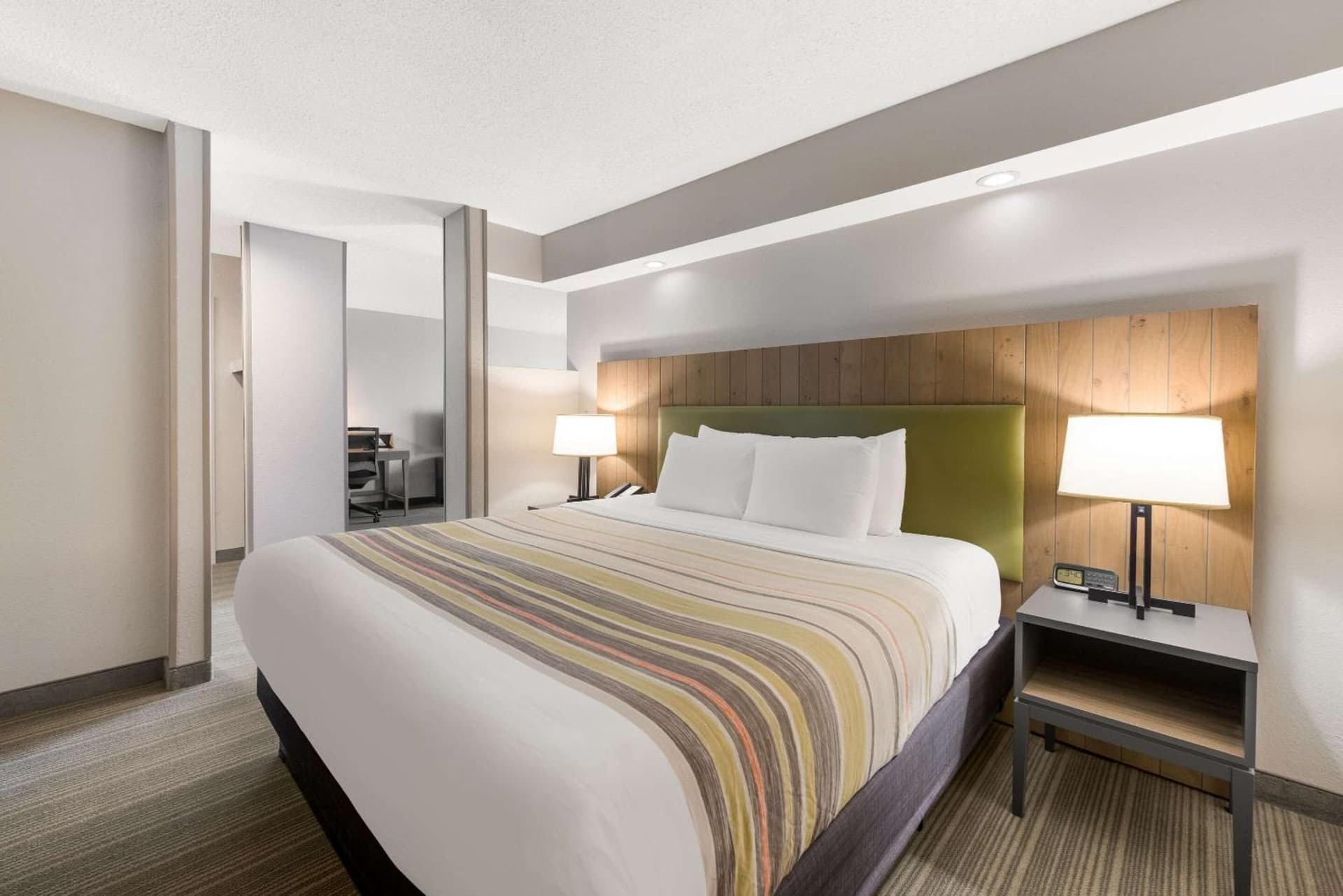 Country Inn & Suites by Radisson, Wichita East, KS gallery photo in Wichita, KS — image 8