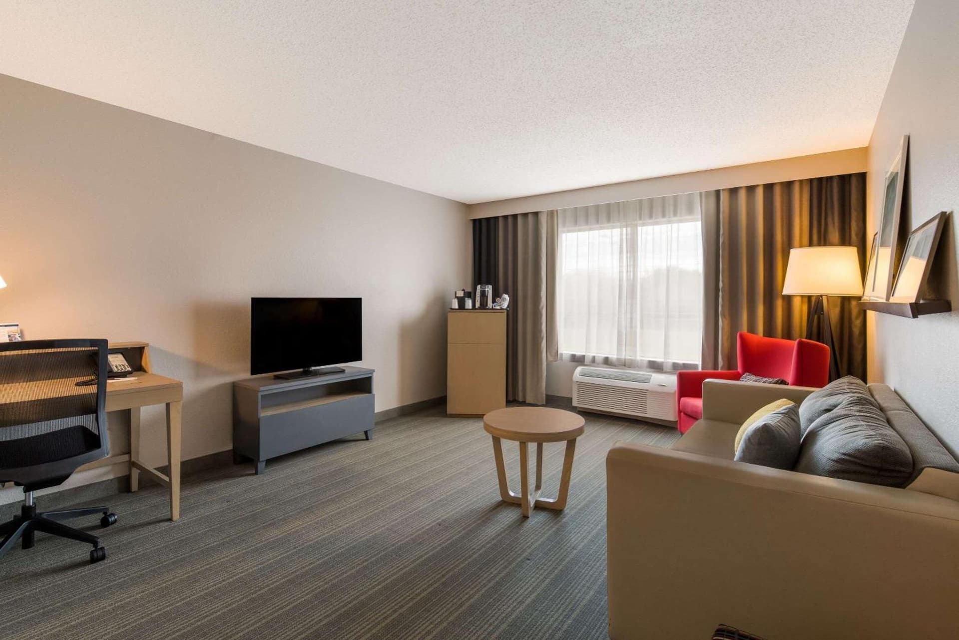 Country Inn & Suites by Radisson, Wichita East, KS gallery photo in Wichita, KS — image 49