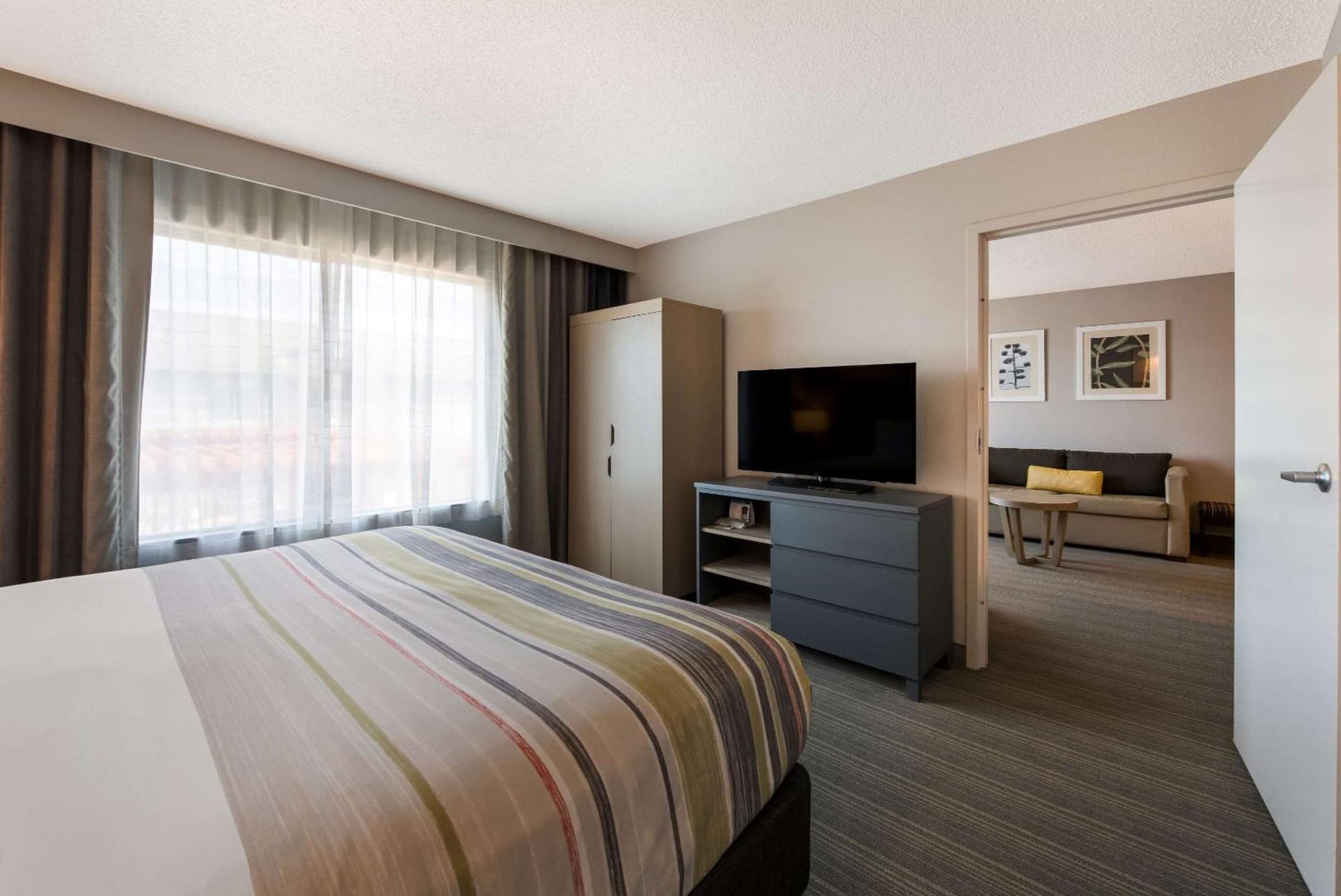 Country Inn & Suites by Radisson, Wichita East, KS gallery photo in Wichita, KS — image 24