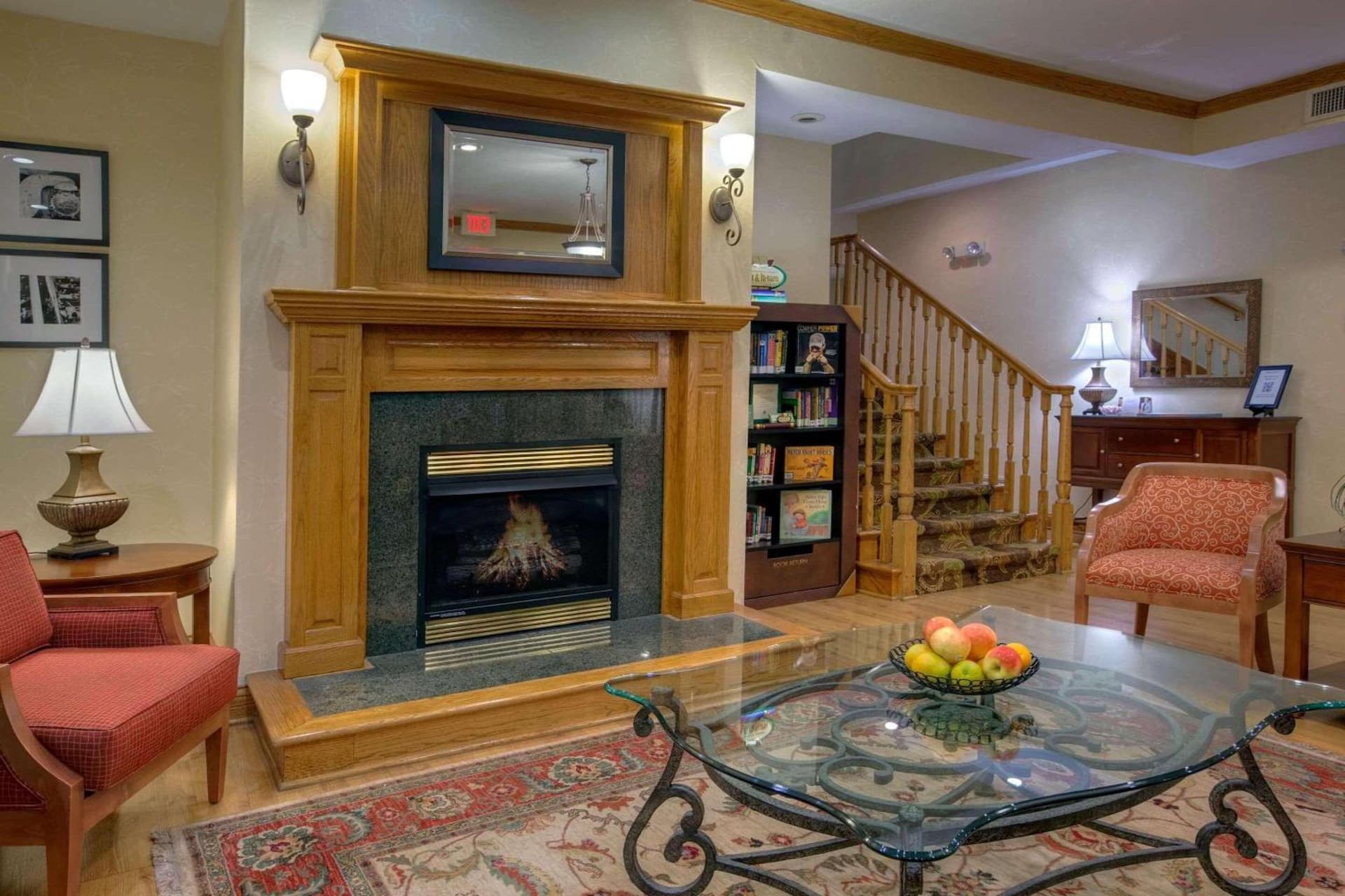 Garner Hotel Paducah West property views in Paducah, KY — gallery photo 3
