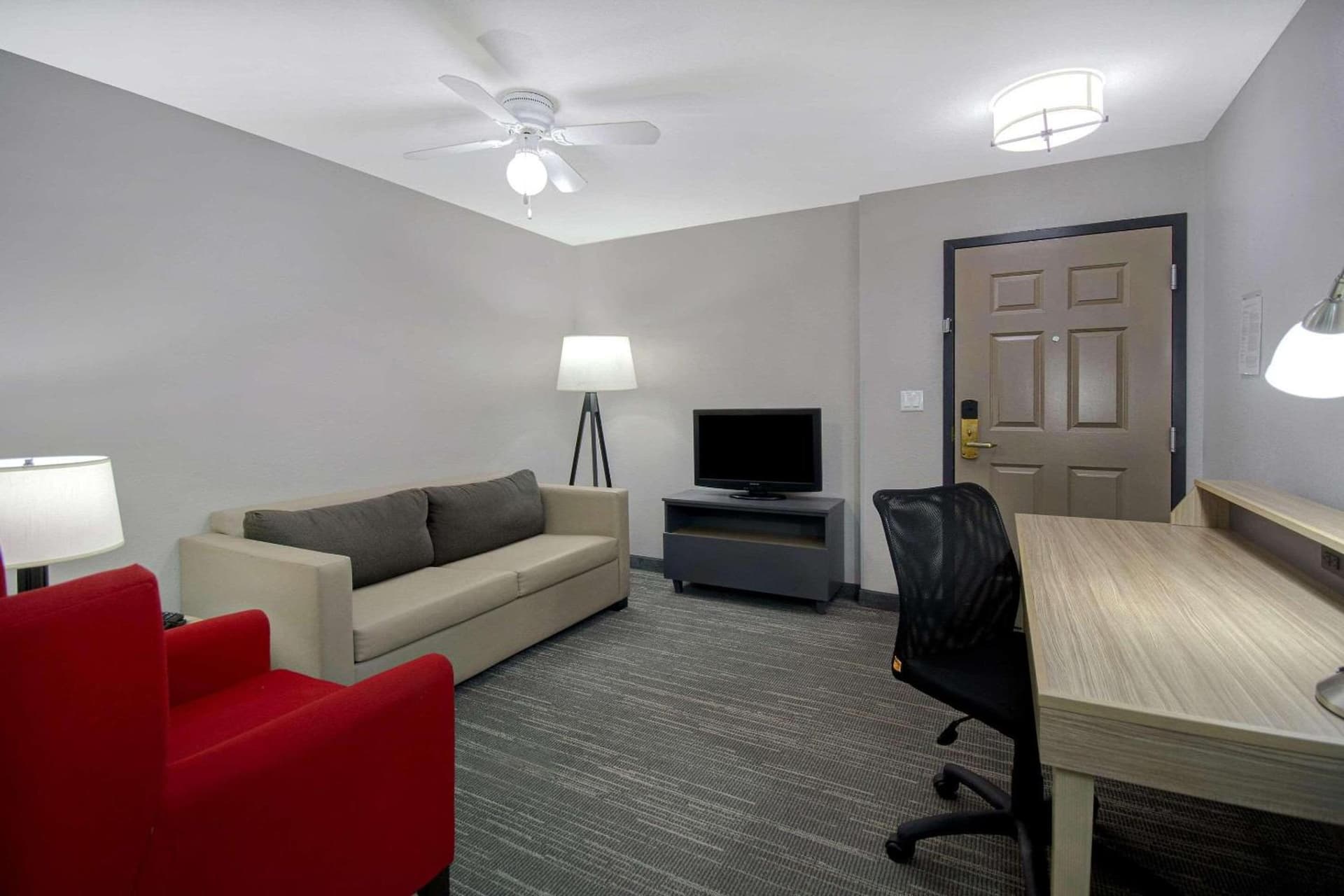 Country Inn & Suites by Radisson, Cincinnati Airport, KY gallery photo in Hebron, KY — image 44