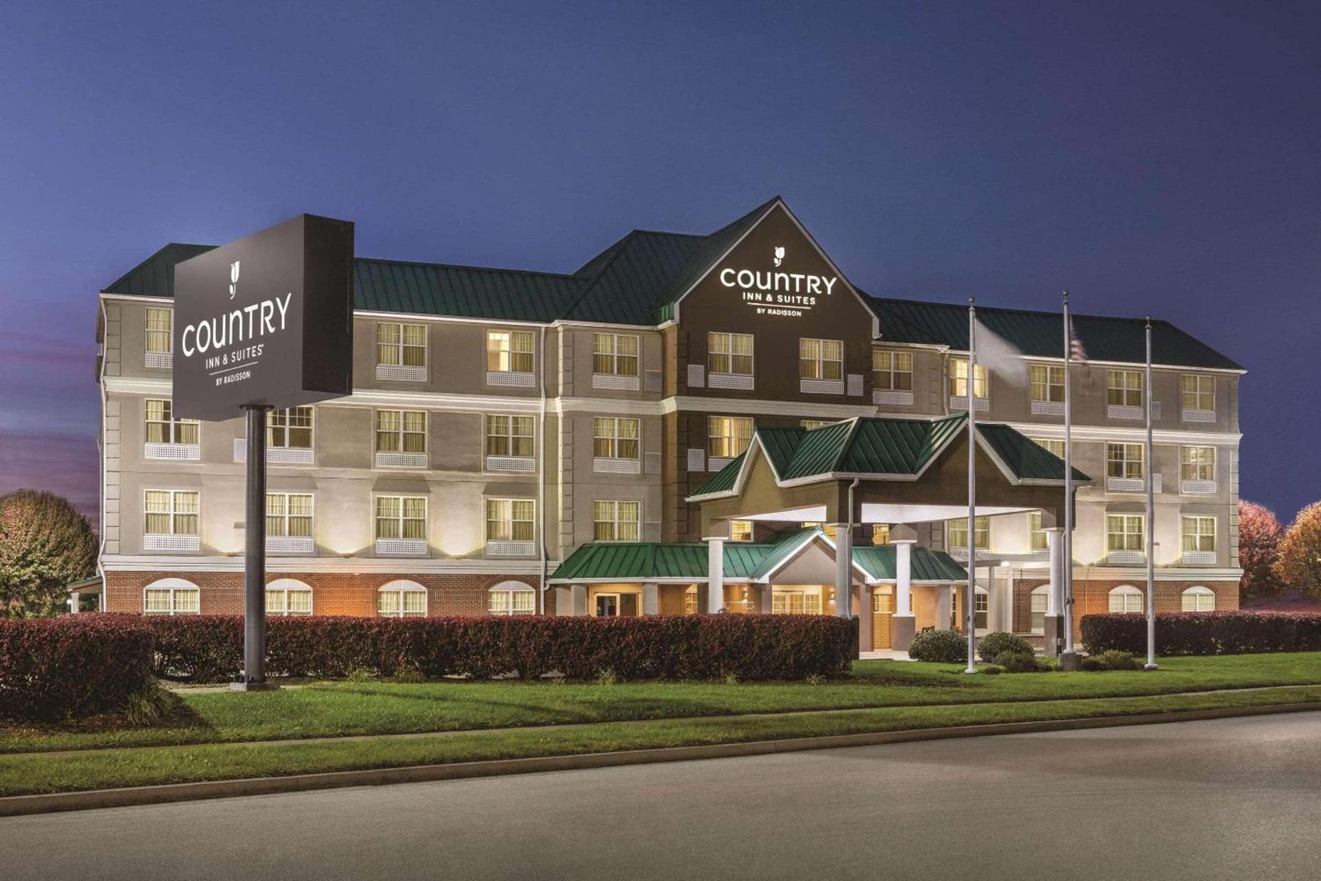 Country Inn & Suites by Radisson, Georgetown, KY interior in Georgetown, KY — gallery photo 2