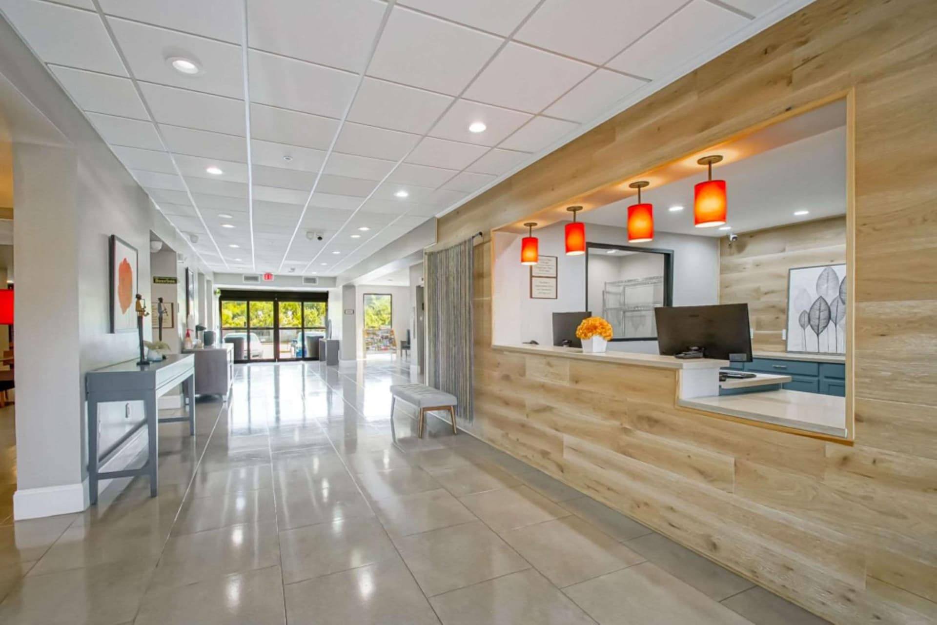 Country Inn & Suites by Radisson, New Orleans I-10 East, LA interior in New Orleans, LA — gallery photo 2