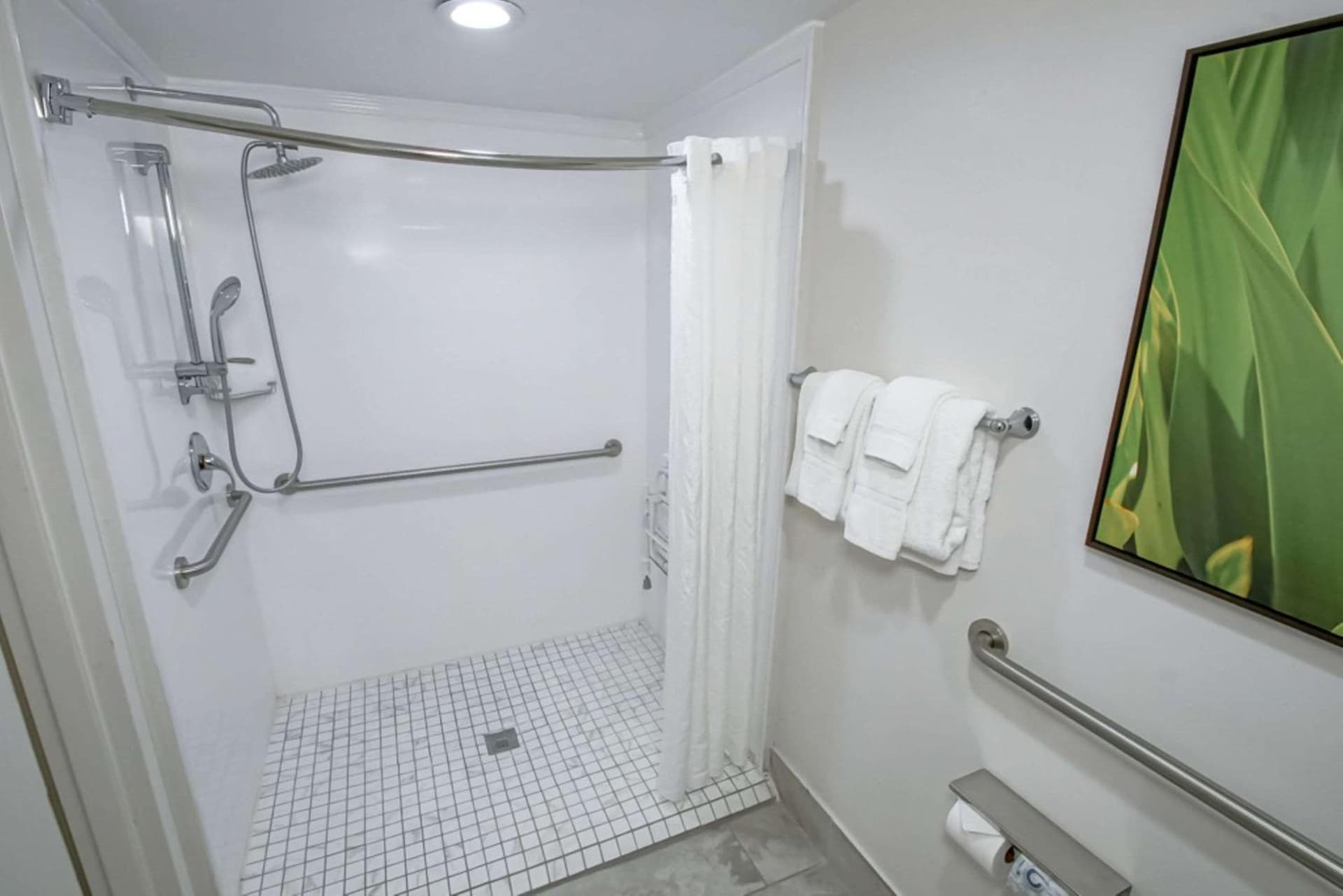 Country Inn & Suites by Radisson, New Orleans I-10 East, LA interior in New Orleans, LA — gallery photo 2