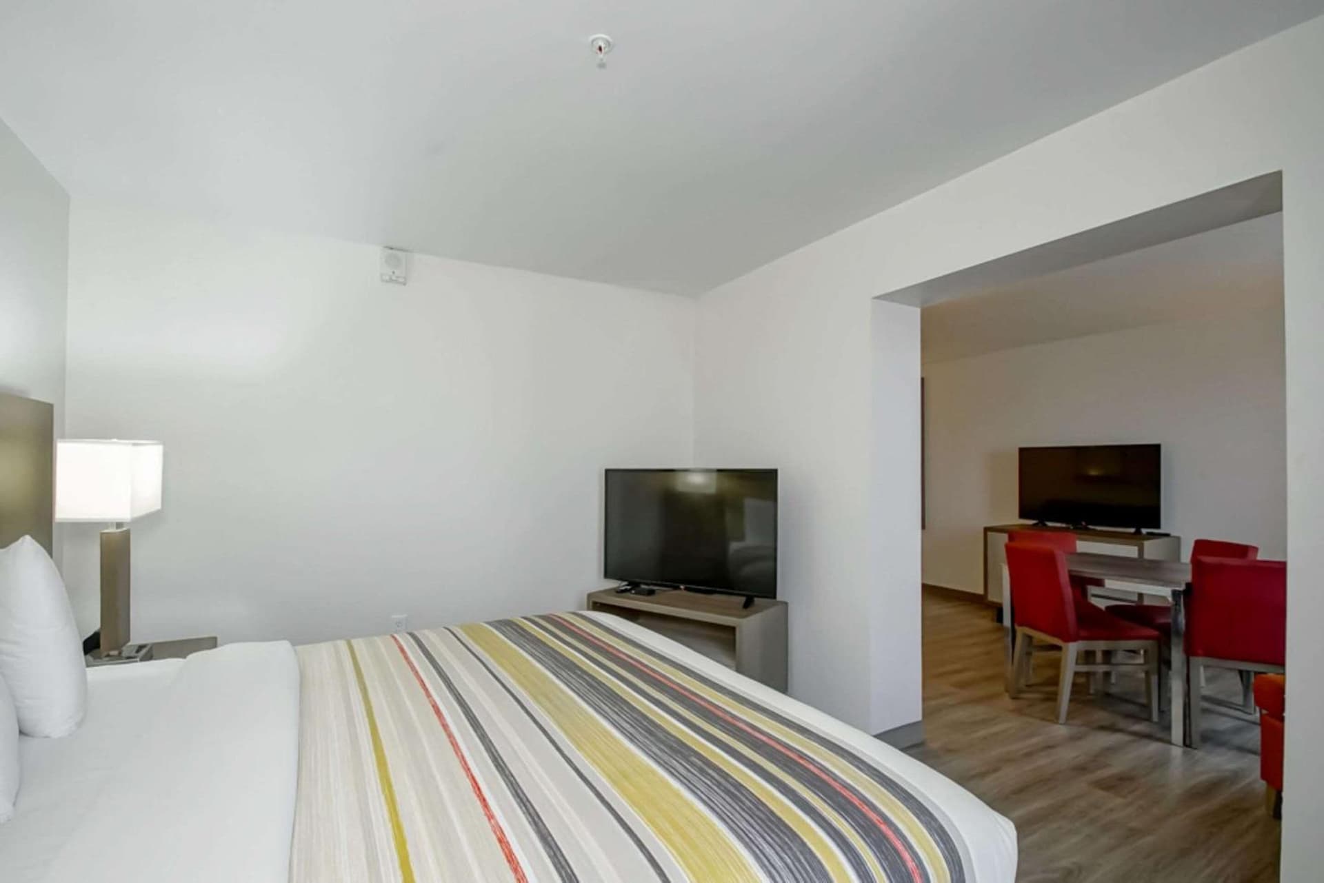 Country Inn & Suites by Radisson, New Orleans I-10 East, LA gallery photo in New Orleans, LA — image 52