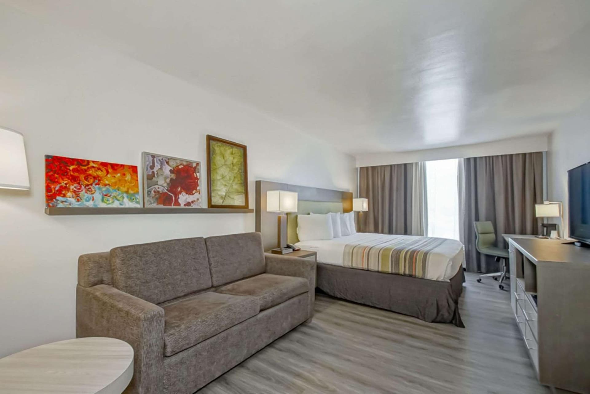 Country Inn & Suites by Radisson, New Orleans I-10 East, LA gallery photo in New Orleans, LA — image 7