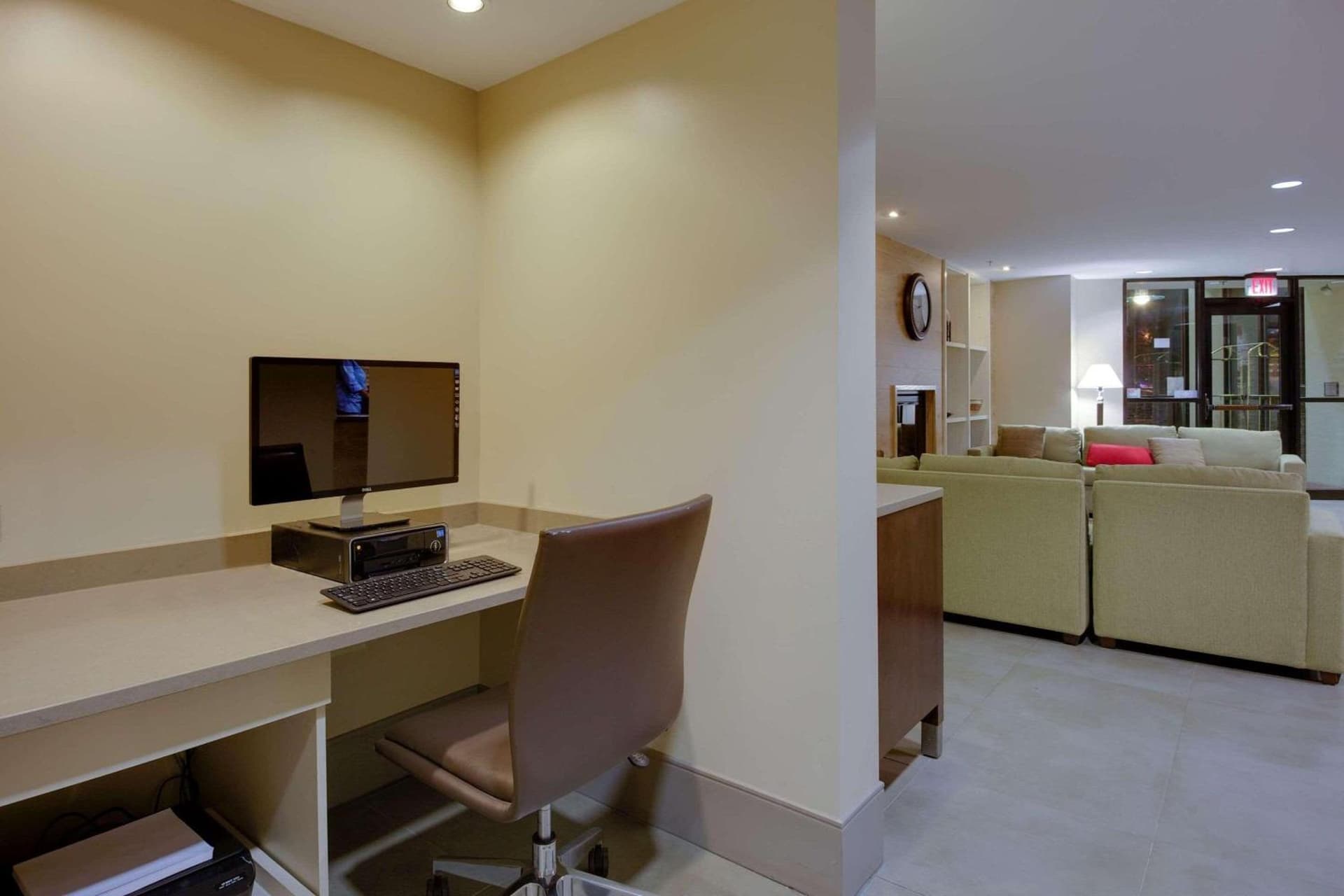 Country Inn & Suites by Radisson, Frederick, MD gallery photo in Frederick, MD — image 32