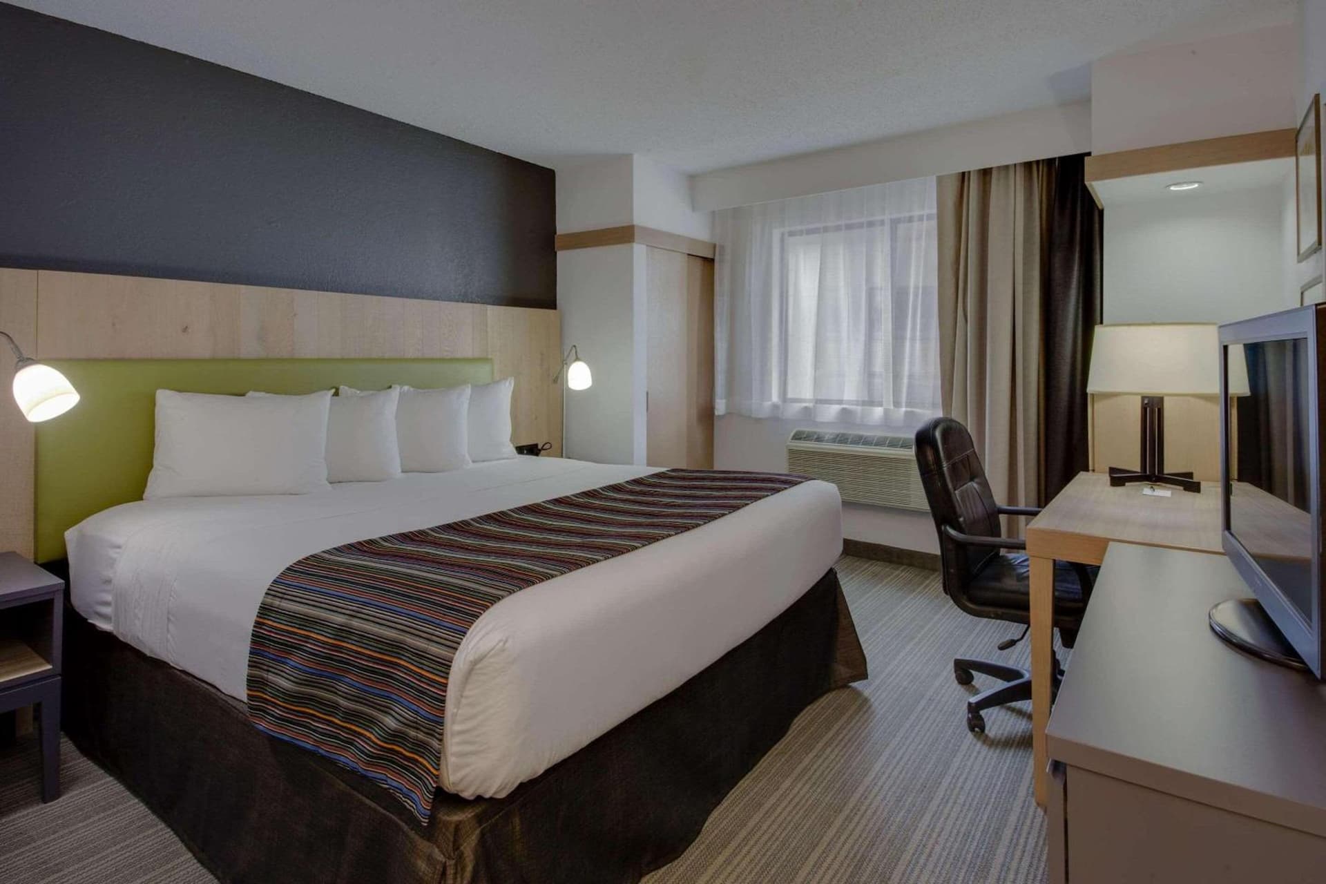 Country Inn & Suites by Radisson, Frederick, MD property views in Frederick, MD — gallery photo 3