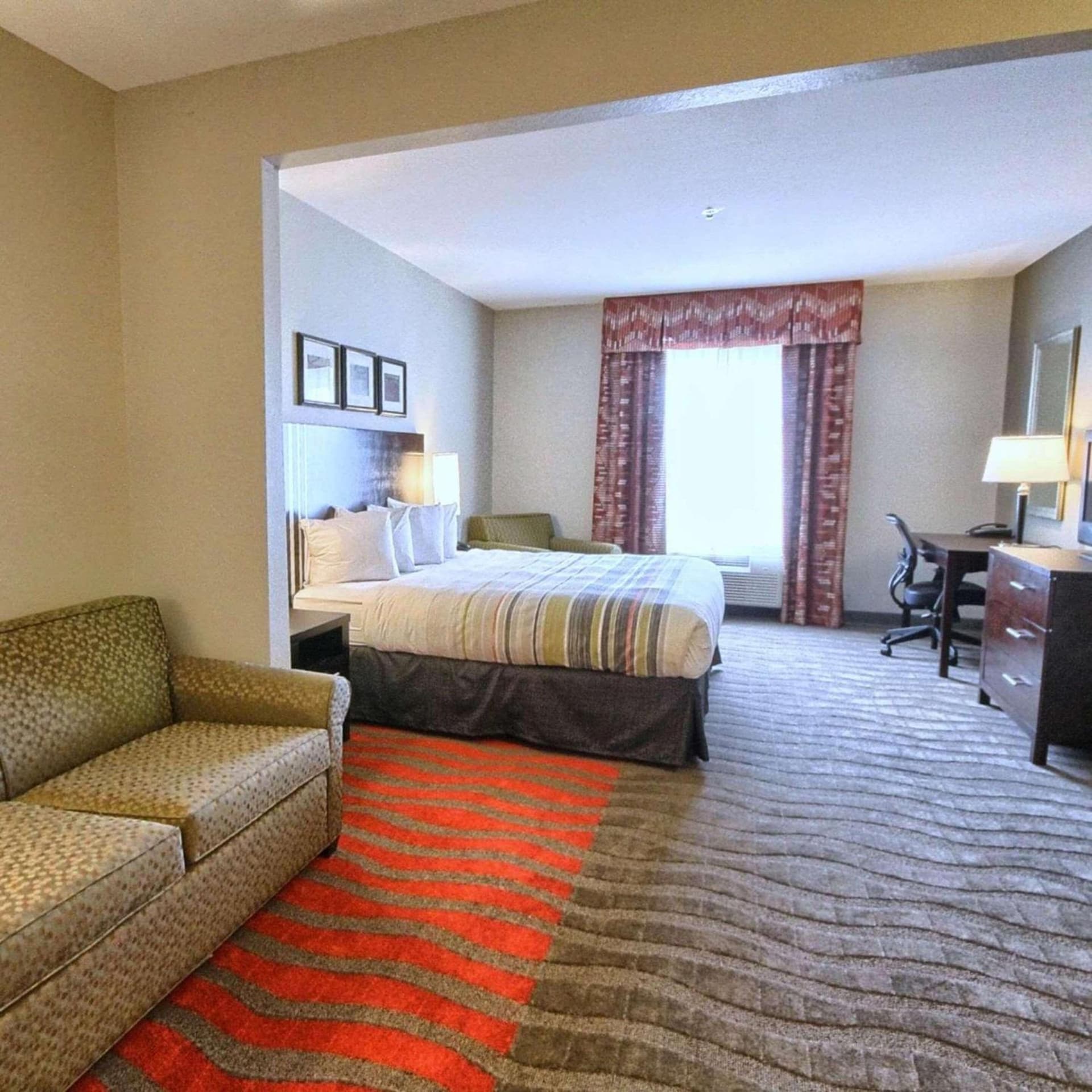 Country Inn & Suites by Radisson, Dearborn, MI gallery photo in Dearborn, MI — image 4