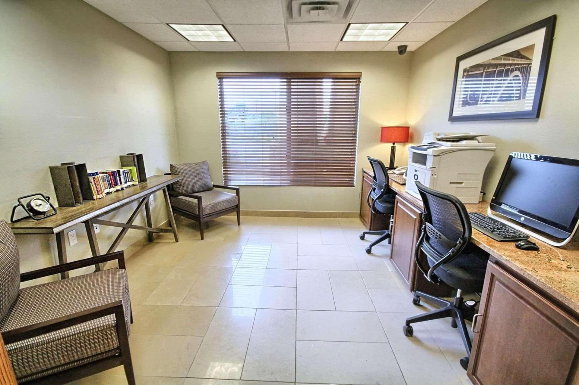 Country Inn & Suites by Radisson, Dearborn, MI gallery photo in Dearborn, MI — image 32