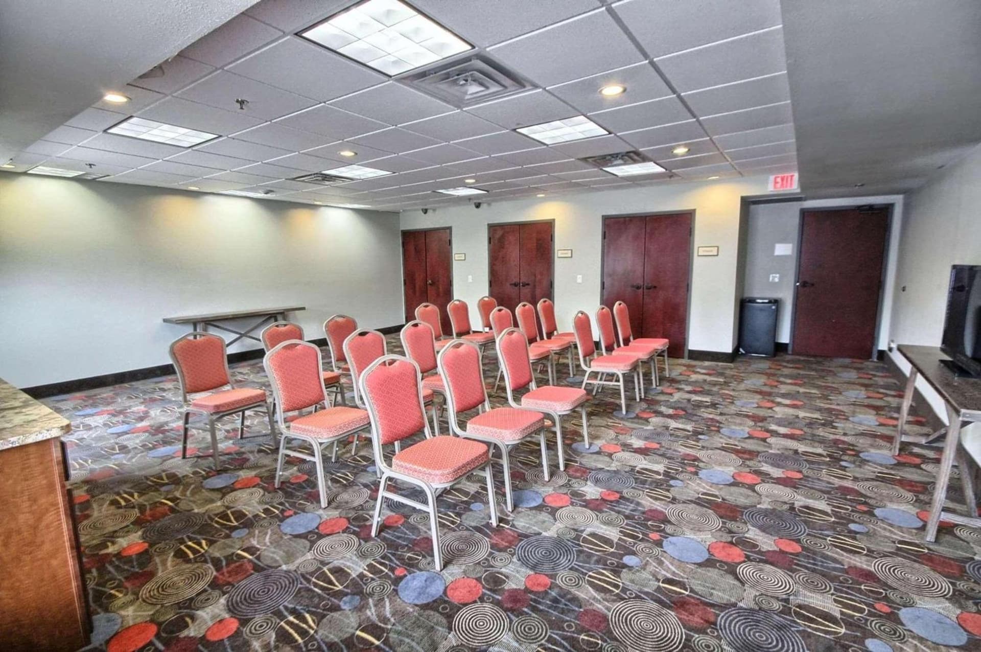 Country Inn & Suites by Radisson, Dearborn, MI gallery photo in Dearborn, MI — image 54