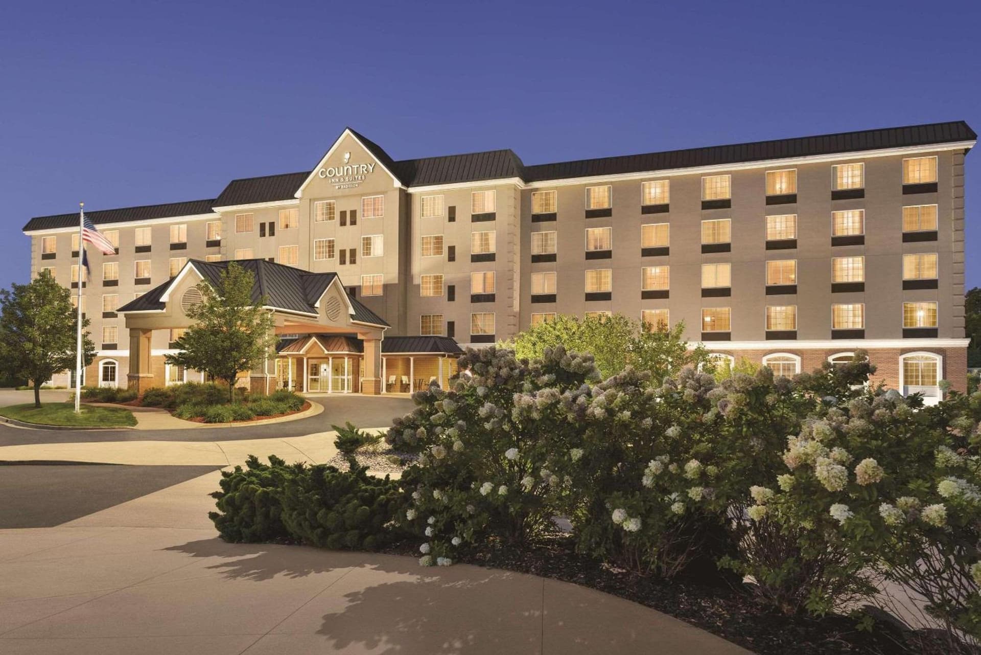 Country Inn & Suites by Radisson, Grand Rapids East, MI gallery photo in Grand Rapids, MI — image 10