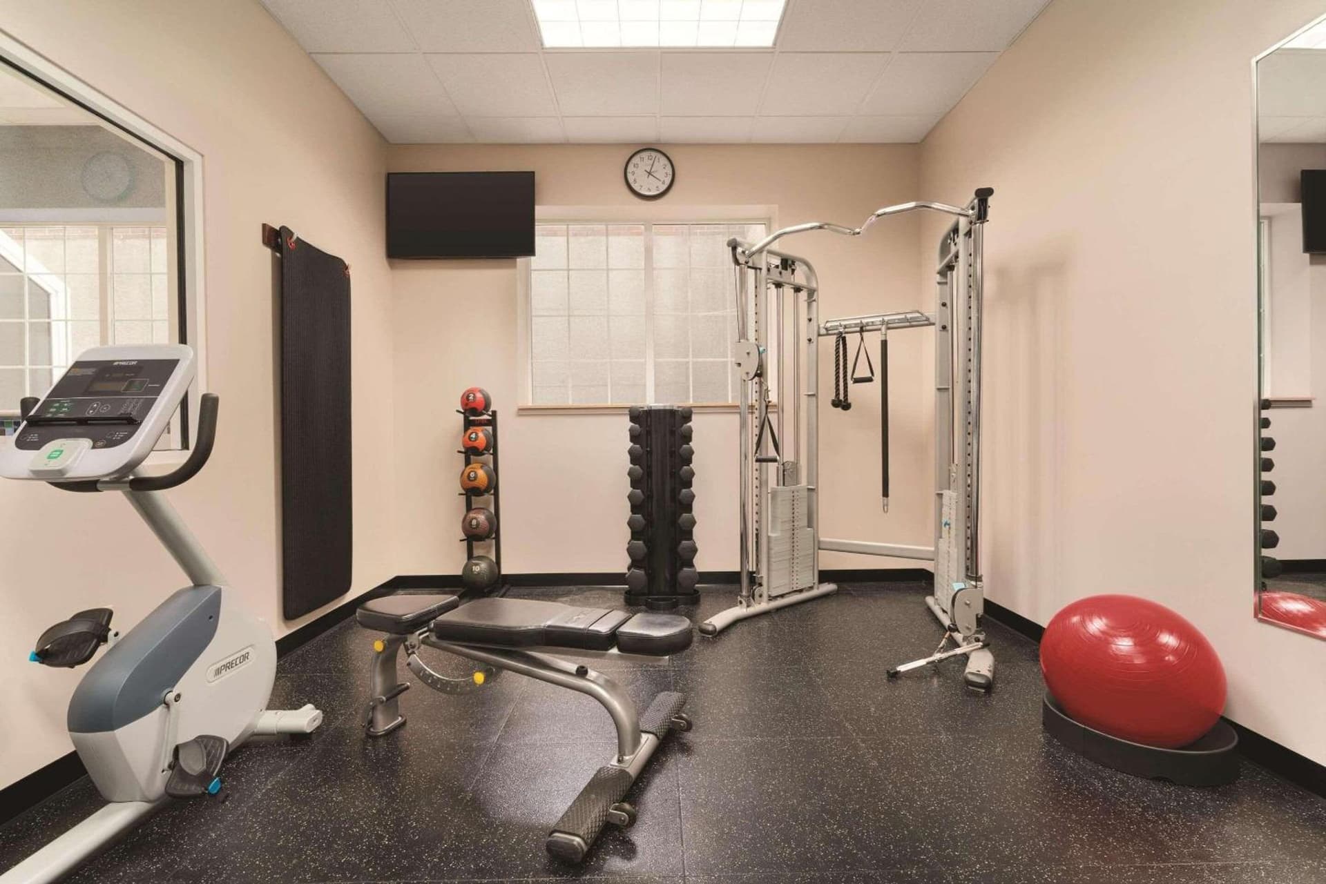 Country Inn & Suites by Radisson, Grand Rapids East, MI gallery photo in Grand Rapids, MI — image 64