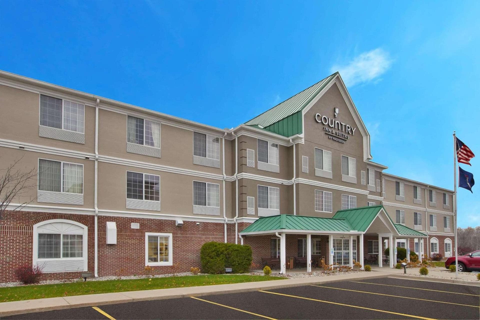 Country Inn & Suites by Radisson, Big Rapids, MI property views in Big Rapids, MI — gallery photo 3