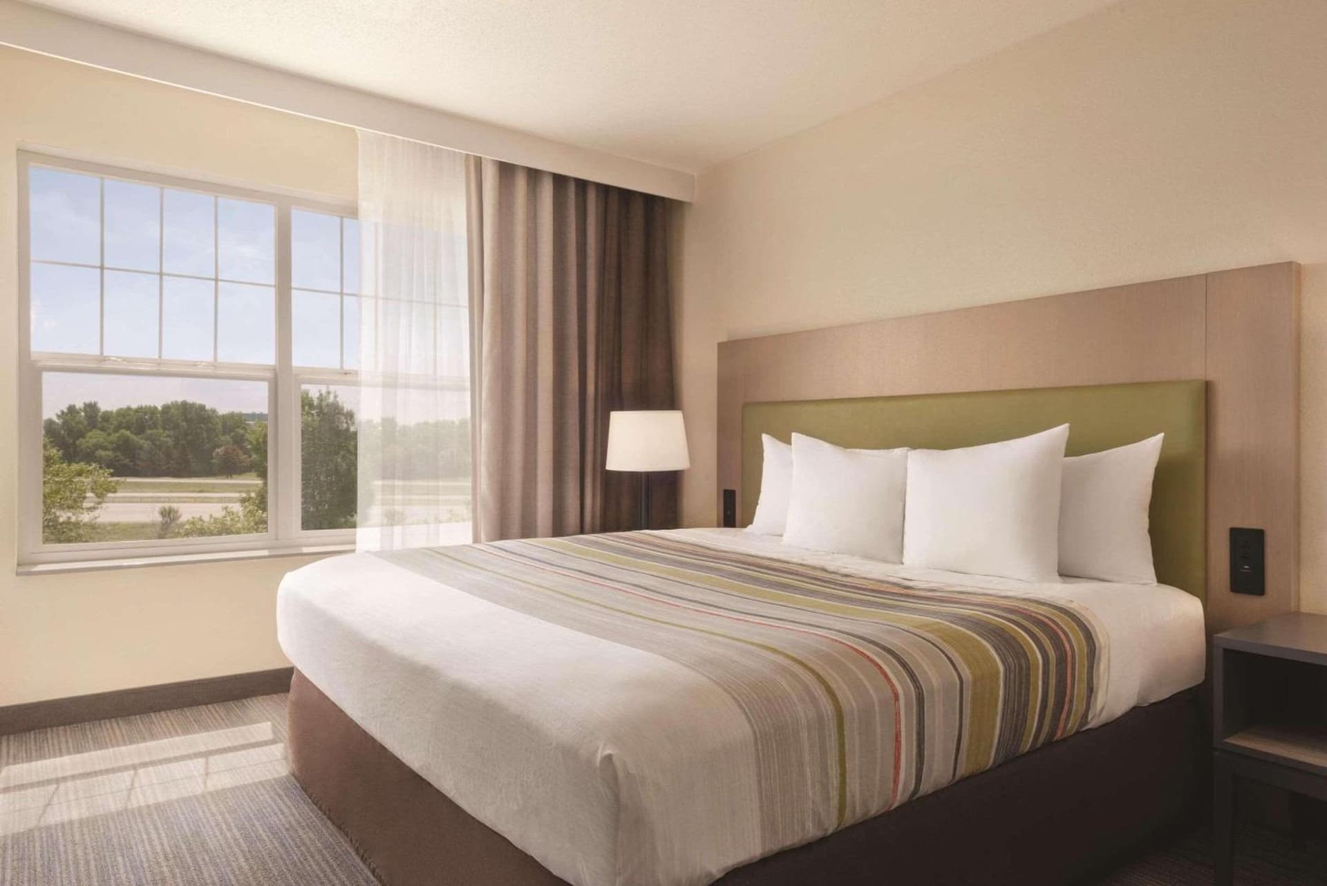 Country Inn & Suites by Radisson, Cottage Grove, MN gallery photo in Cottage Grove, MN — image 23