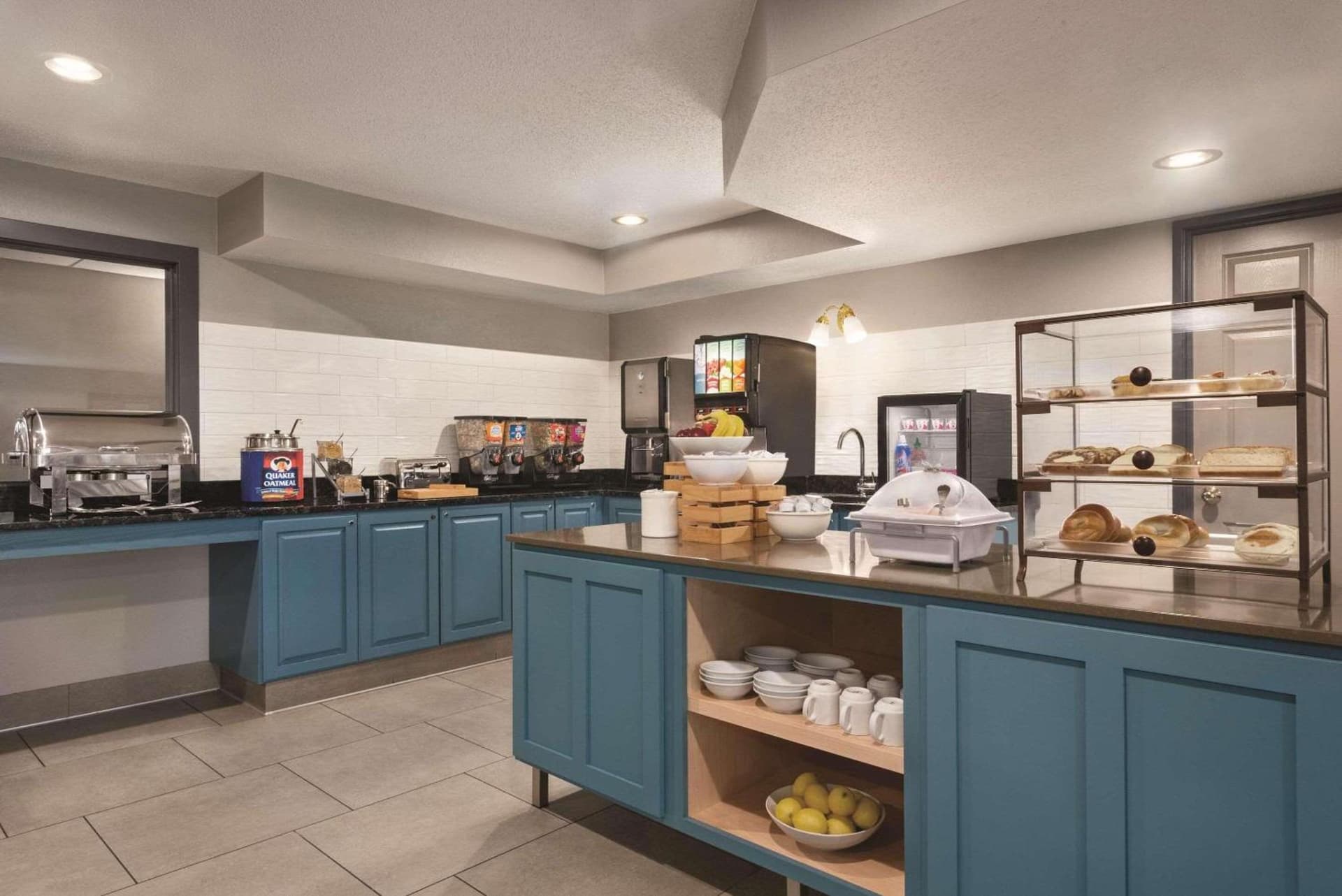 Country Inn & Suites by Radisson, Cottage Grove, MN gallery photo in Cottage Grove, MN — image 15