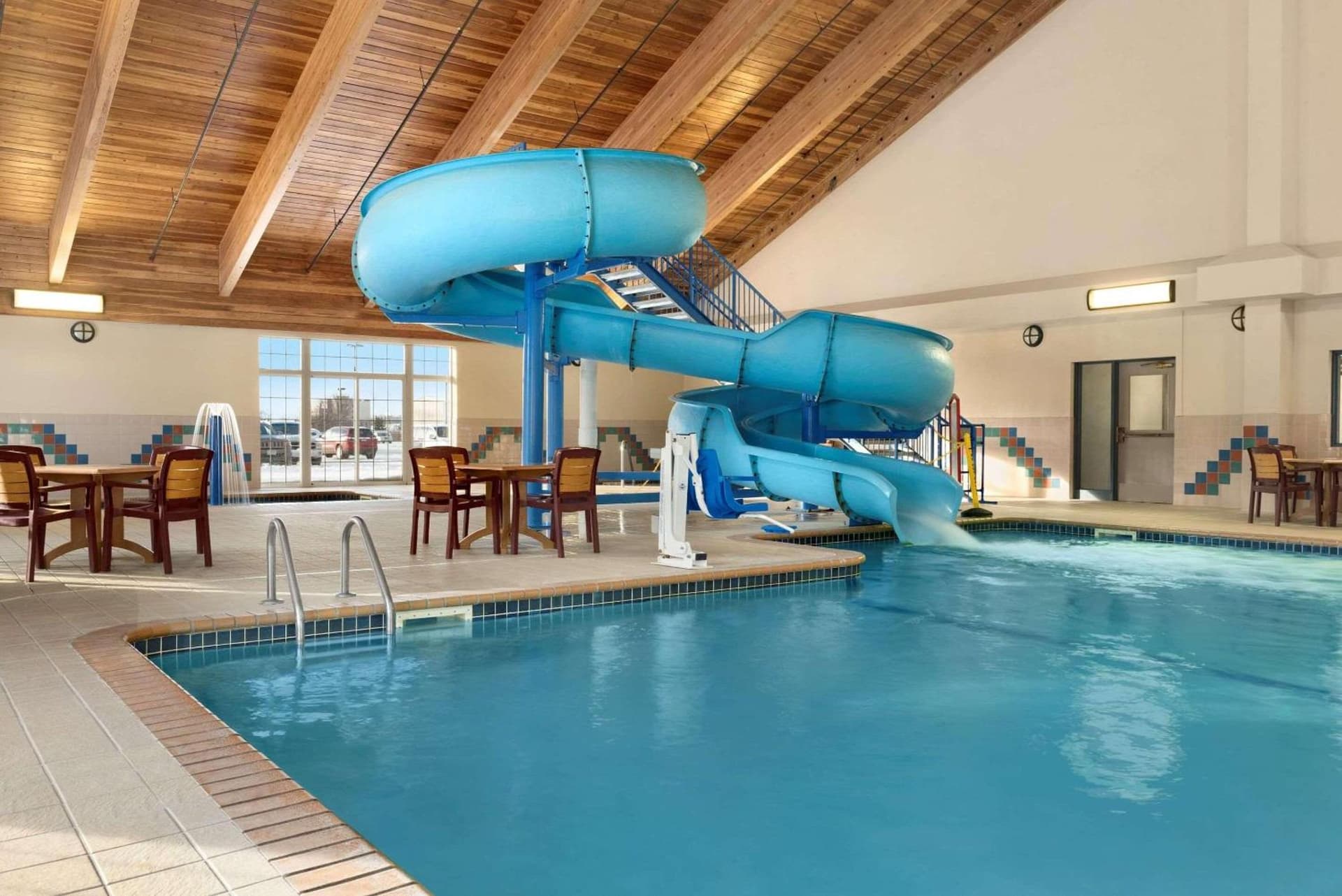 Country Inn & Suites by Radisson, Duluth North, MN interior in Duluth, MN — gallery photo 2