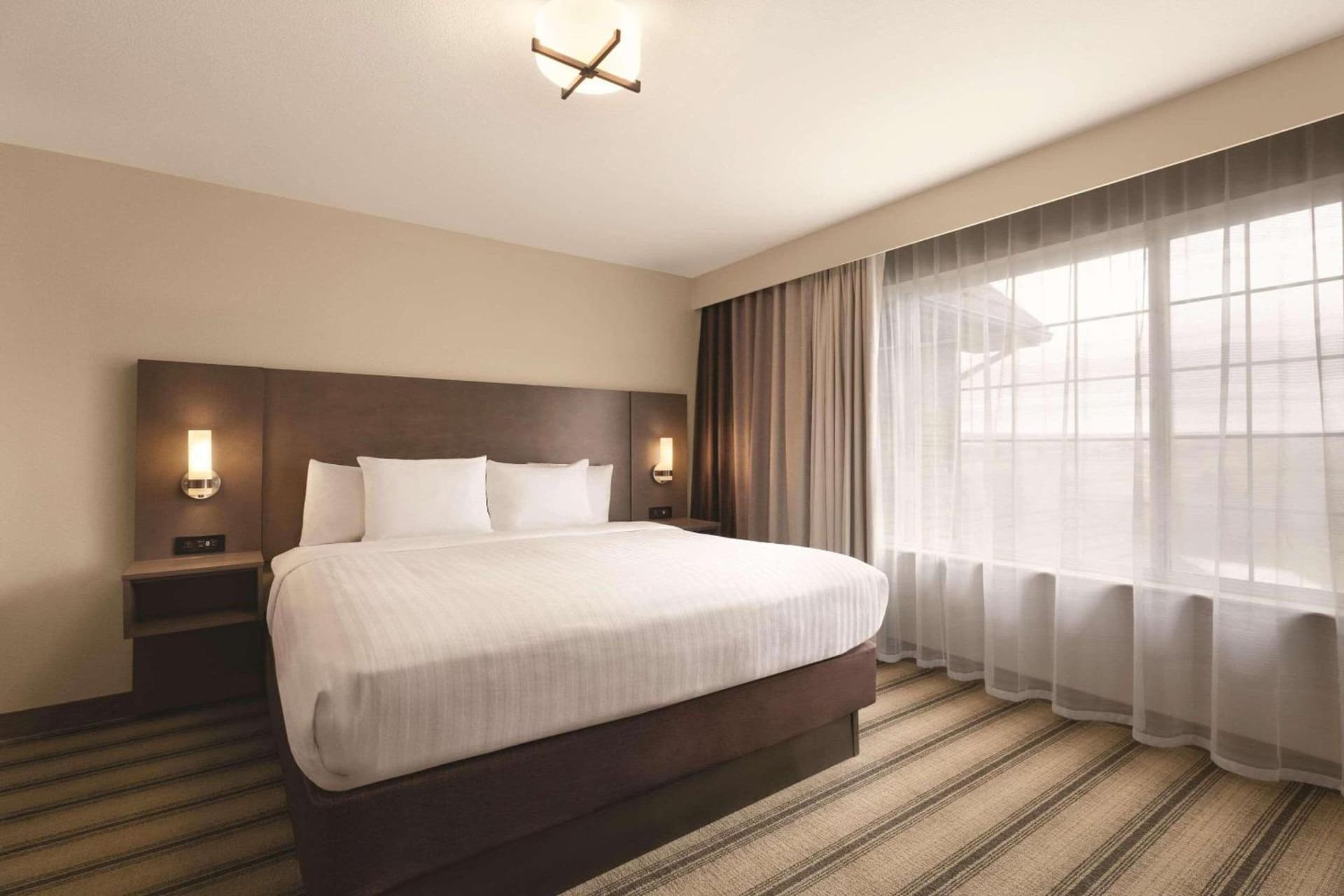 Country Inn & Suites by Radisson, Billings, MT gallery photo in Billings, MT — image 24