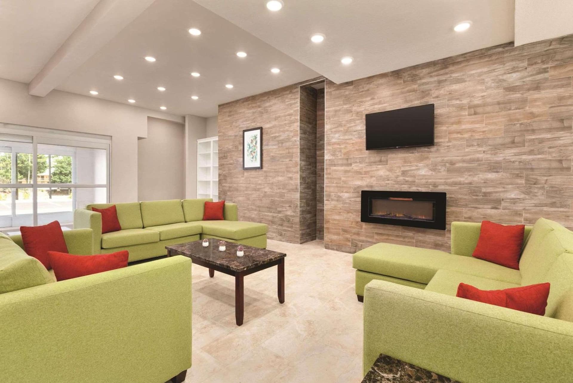 Country Inn & Suites by Radisson, Greensboro, NC gallery photo in Greensboro, NC — image 16