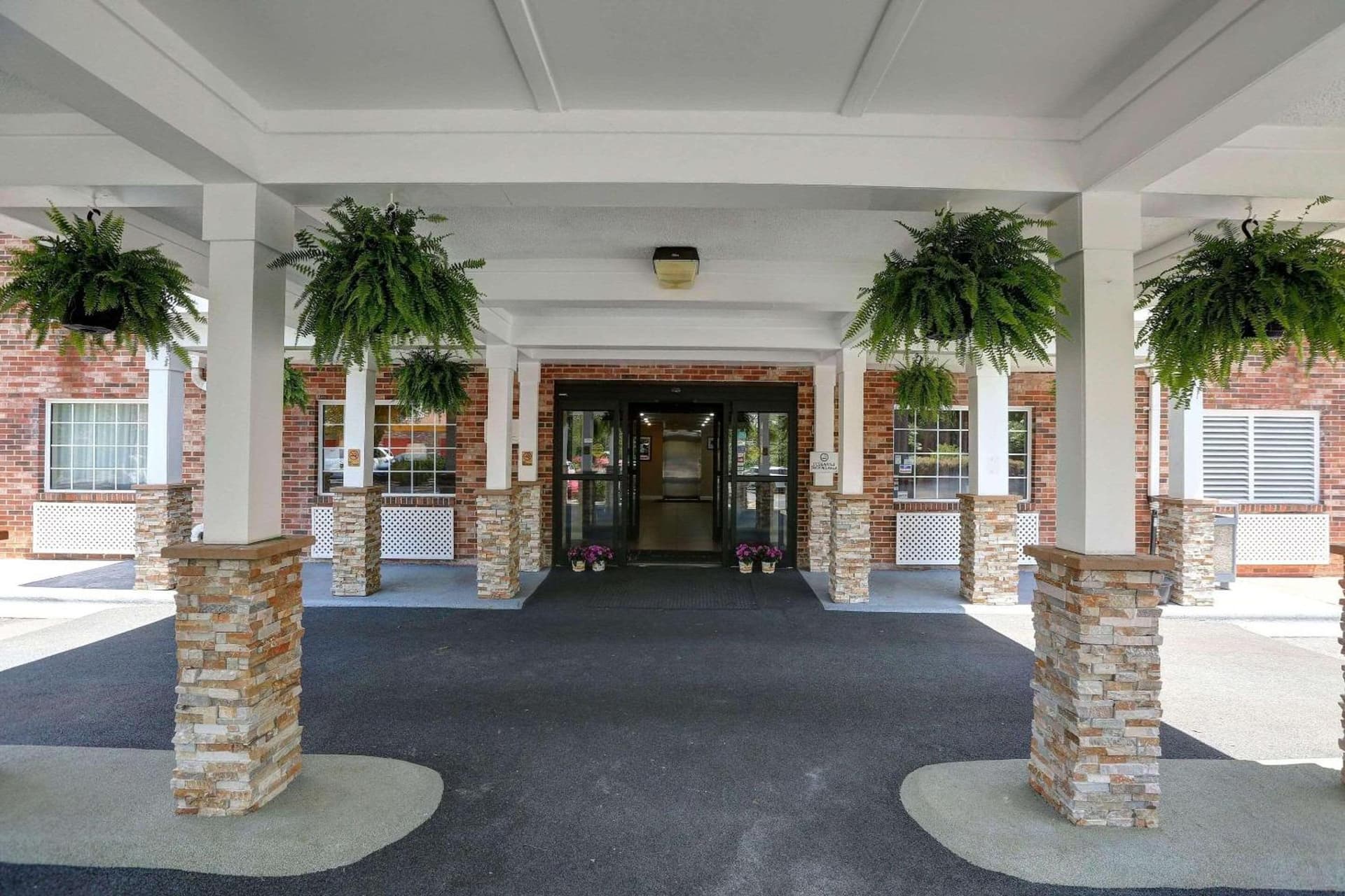 Country Inn & Suites by Radisson, Charlotte I-85 Airport, NC gallery photo in Charlotte, NC — image 29