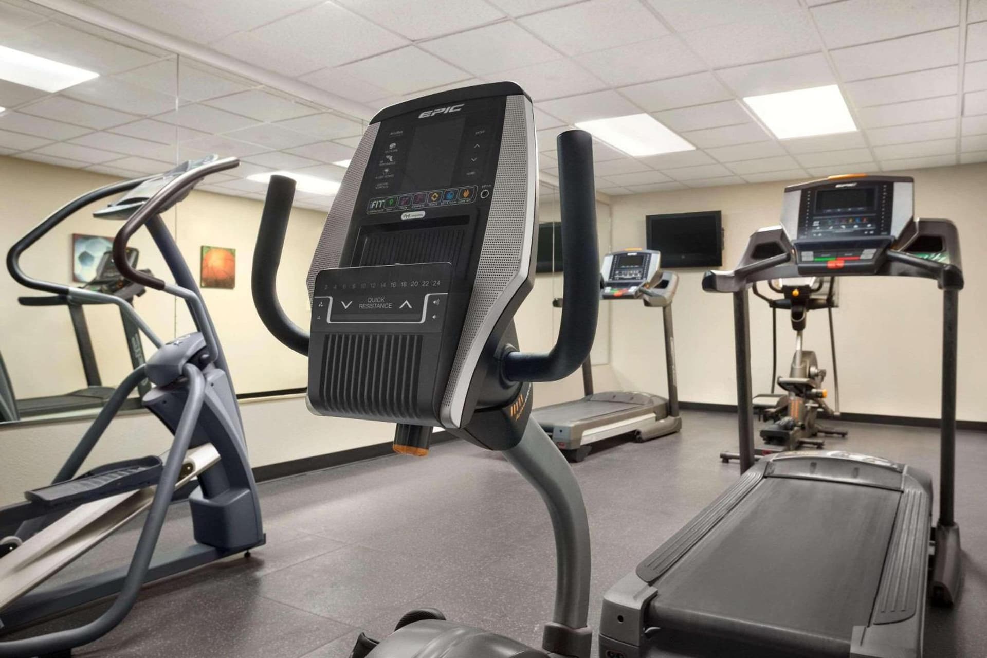 Country Inn & Suites by Radisson, Charlotte University Place, NC gallery photo in Charlotte, NC — image 8