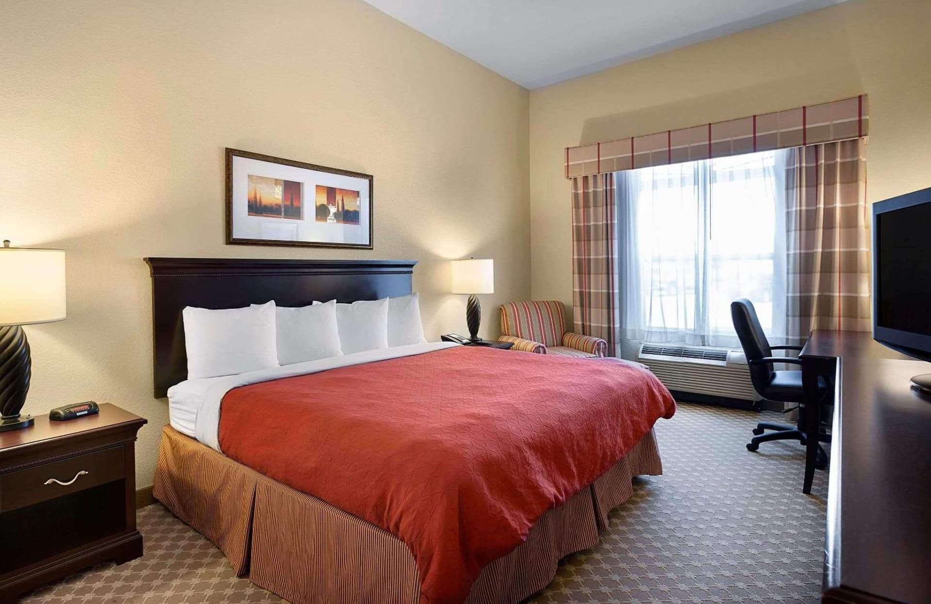 Comfort Inn & Suites Concord - Kannapolis gallery photo in Concord, NC — image 23