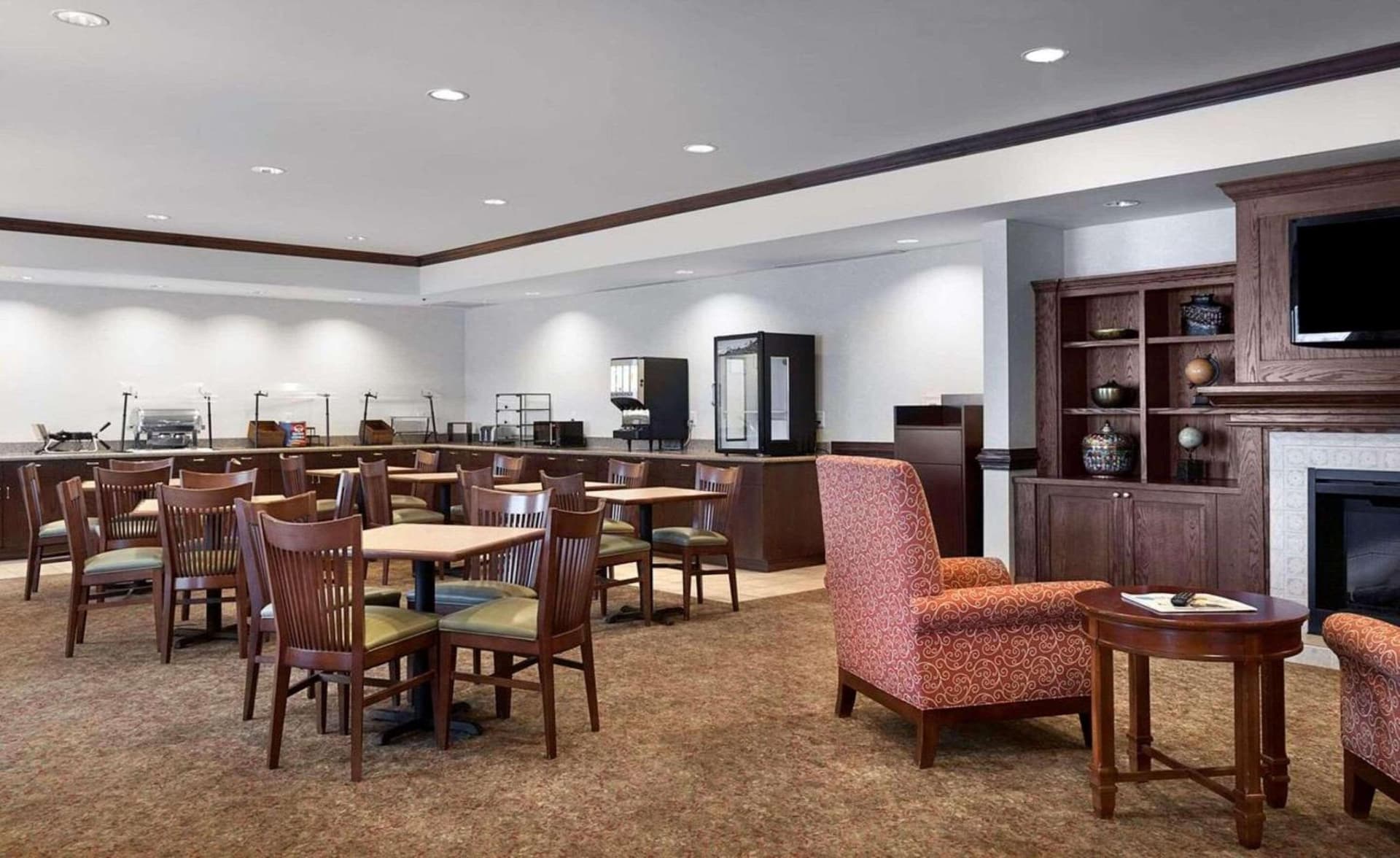 Comfort Inn & Suites Concord - Kannapolis gallery photo in Concord, NC — image 12