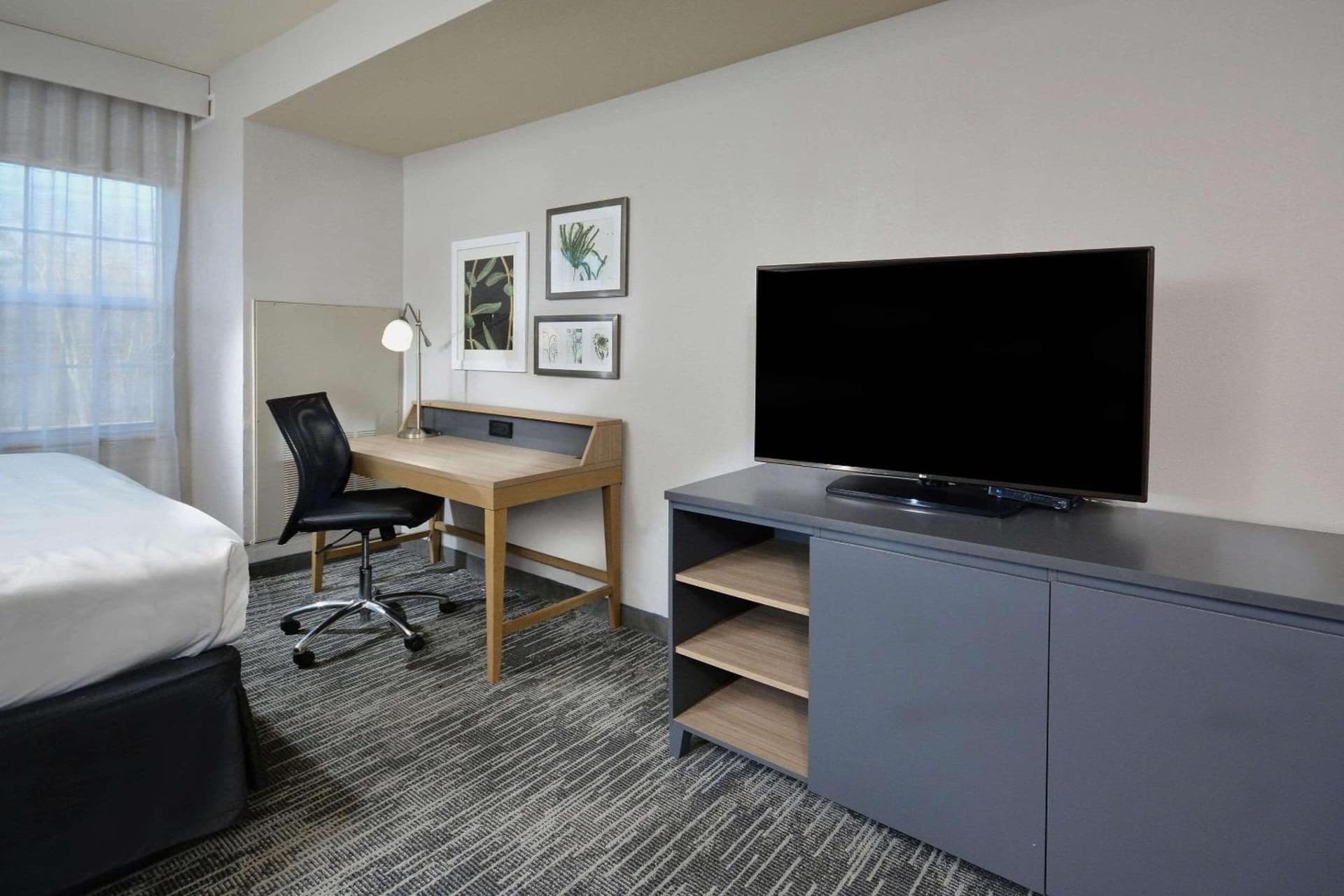 Country Inn & Suites by Radisson, Asheville West near Biltmore gallery photo in Asheville, NC — image 24