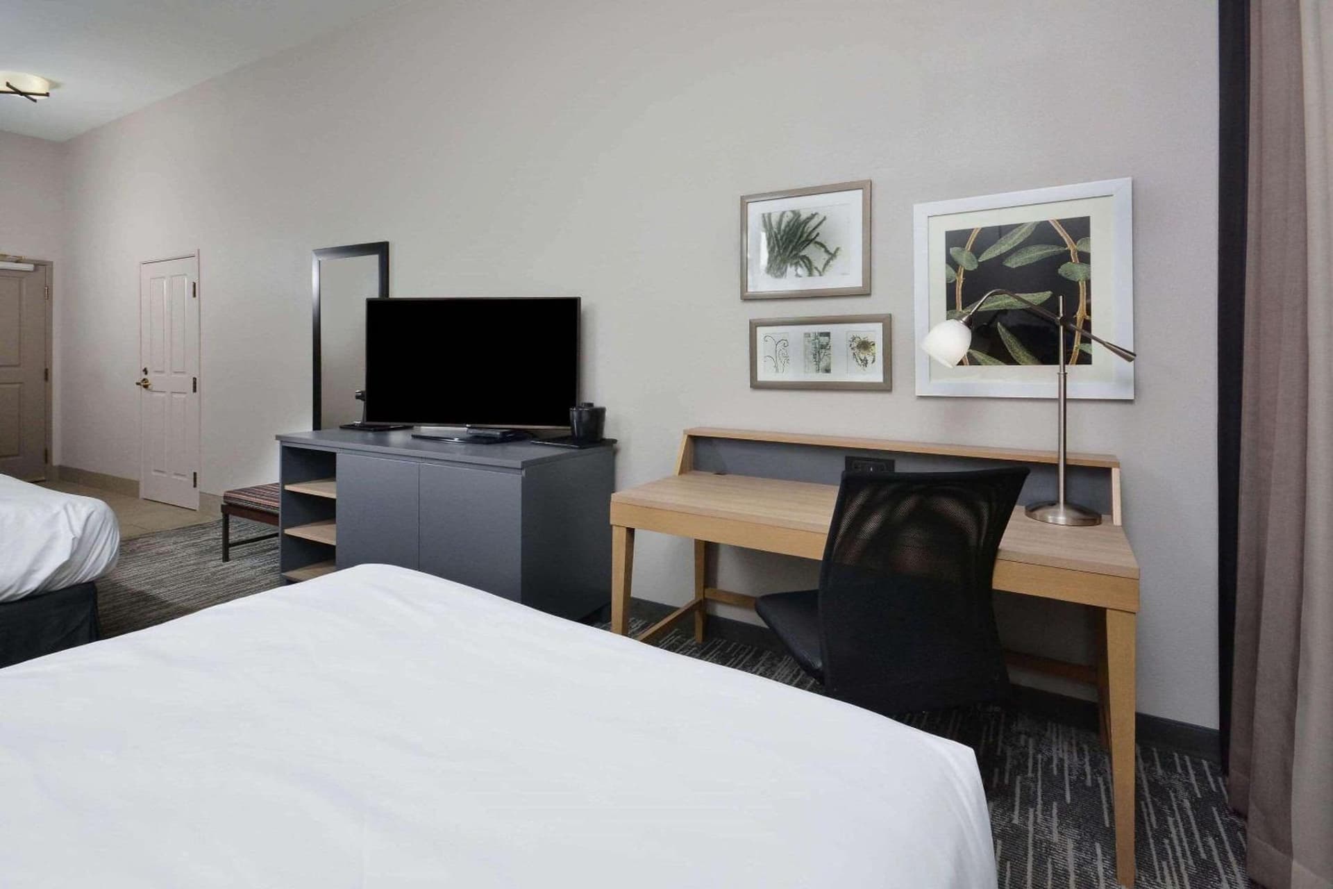 Country Inn & Suites by Radisson, Asheville West near Biltmore gallery photo in Asheville, NC — image 12