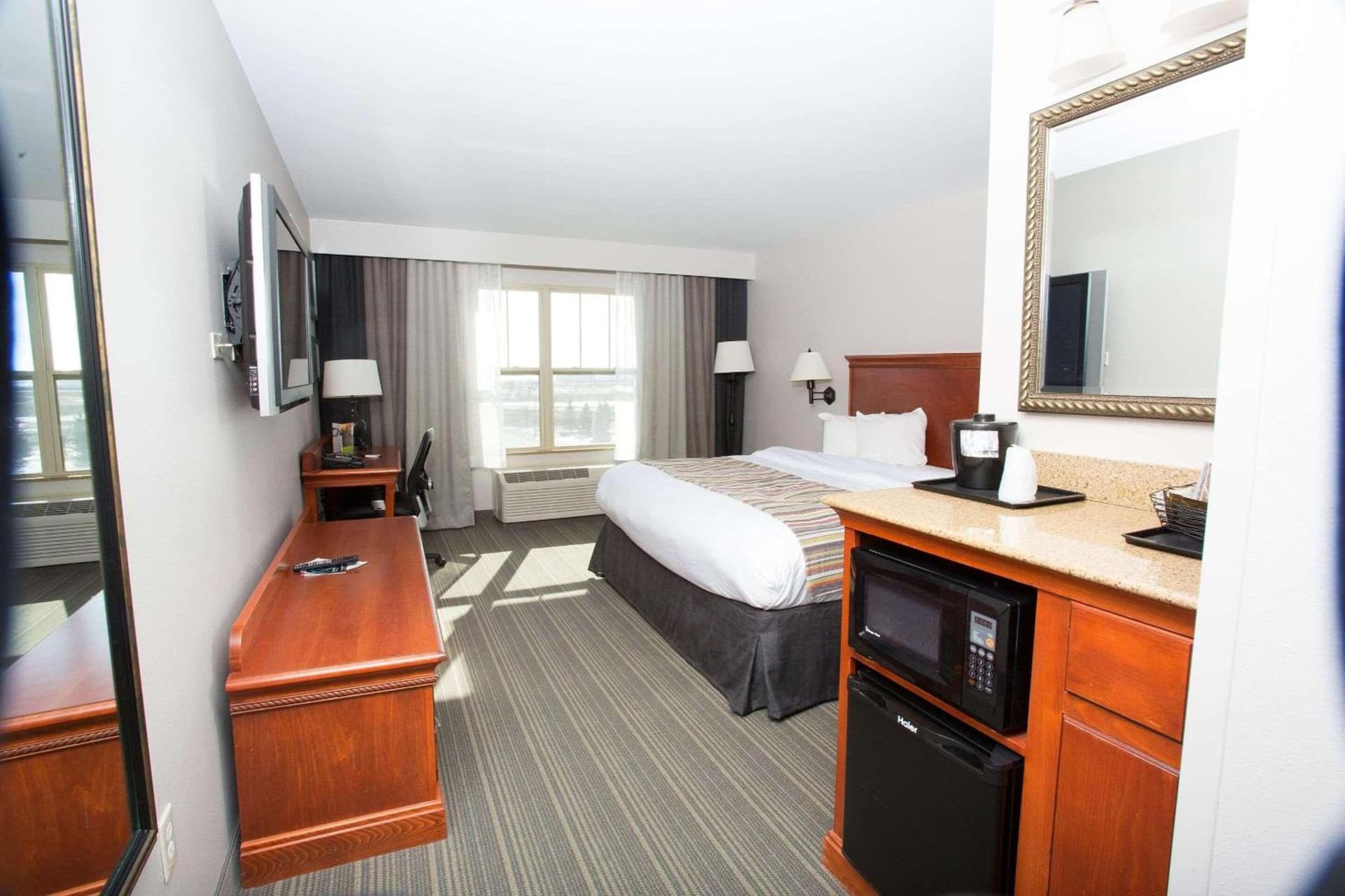 Country Inn & Suites by Radisson, Grand Forks, ND property views in Grand Forks, ND — gallery photo 3