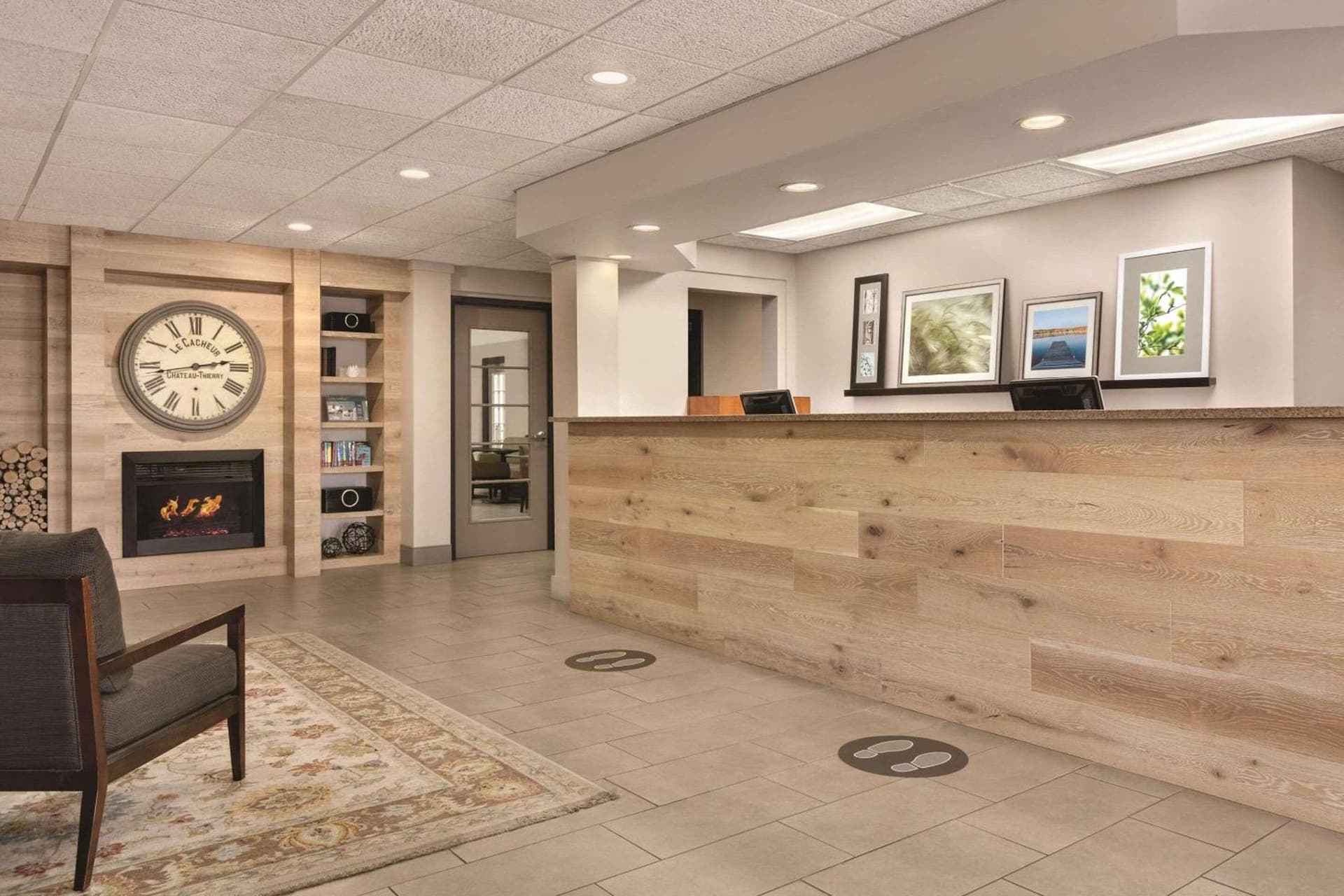 Country Inn & Suites by Radisson, Port Clinton, OH property views in Port Clinton, OH — gallery photo 3