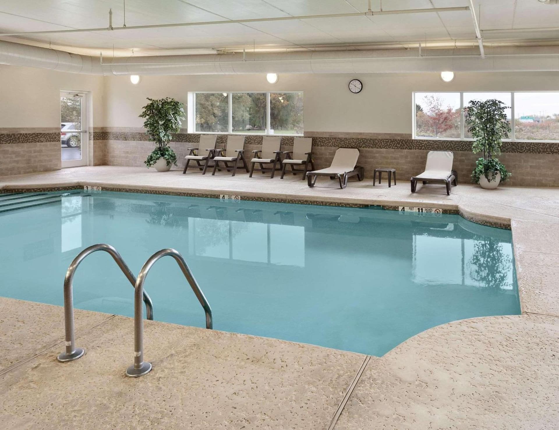 Country Inn & Suites by Radisson, Buffalo South I-90, NY gallery photo in West Seneca — image 20