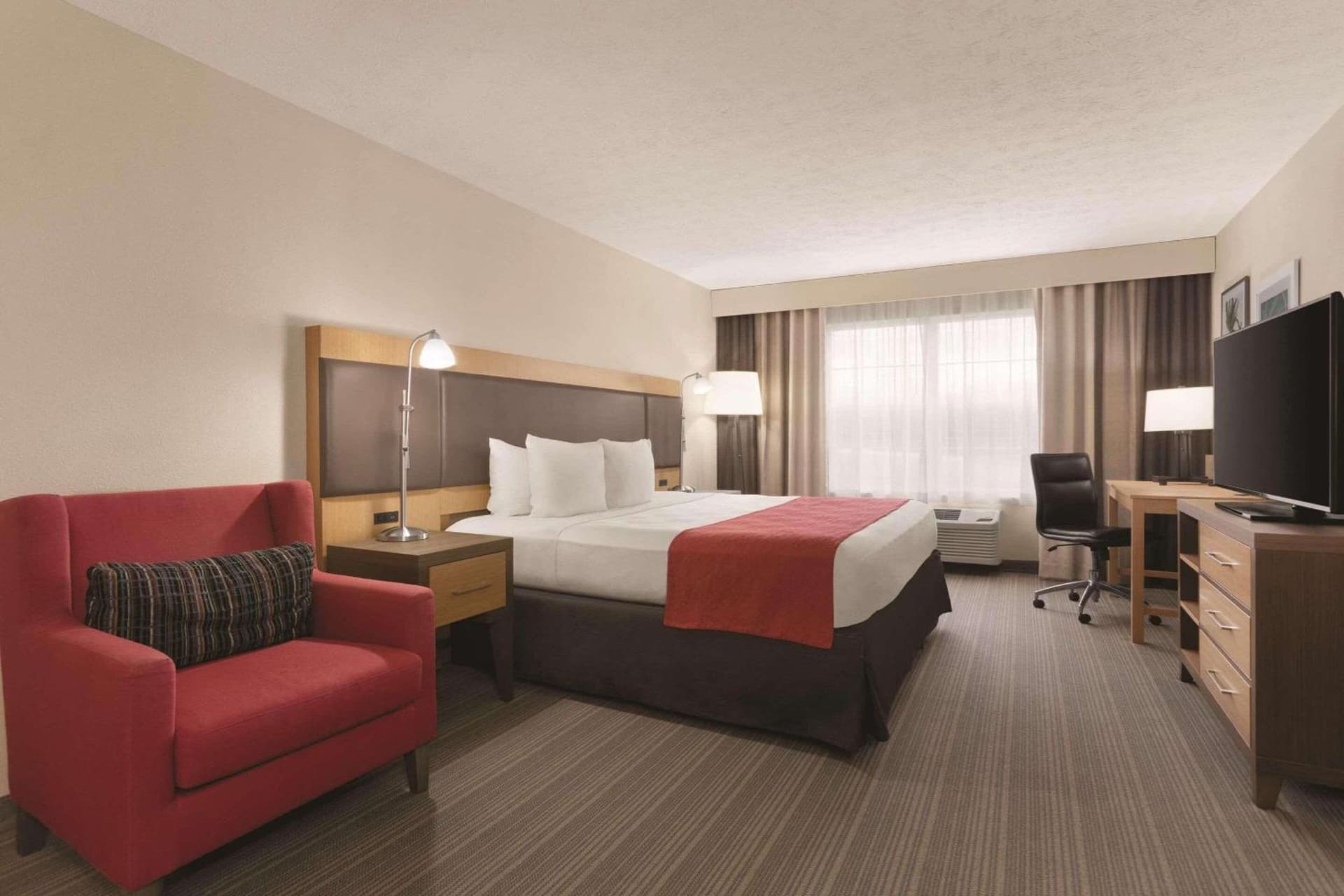 Country Inn & Suites by Radisson, Beavercreek-Dayton gallery photo in Fairborn, OH — image 4