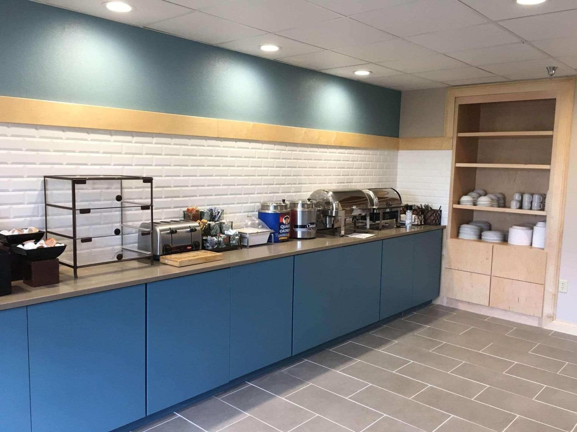 Country Inn & Suites by Radisson, Beavercreek-Dayton gallery photo in Fairborn, OH — image 37