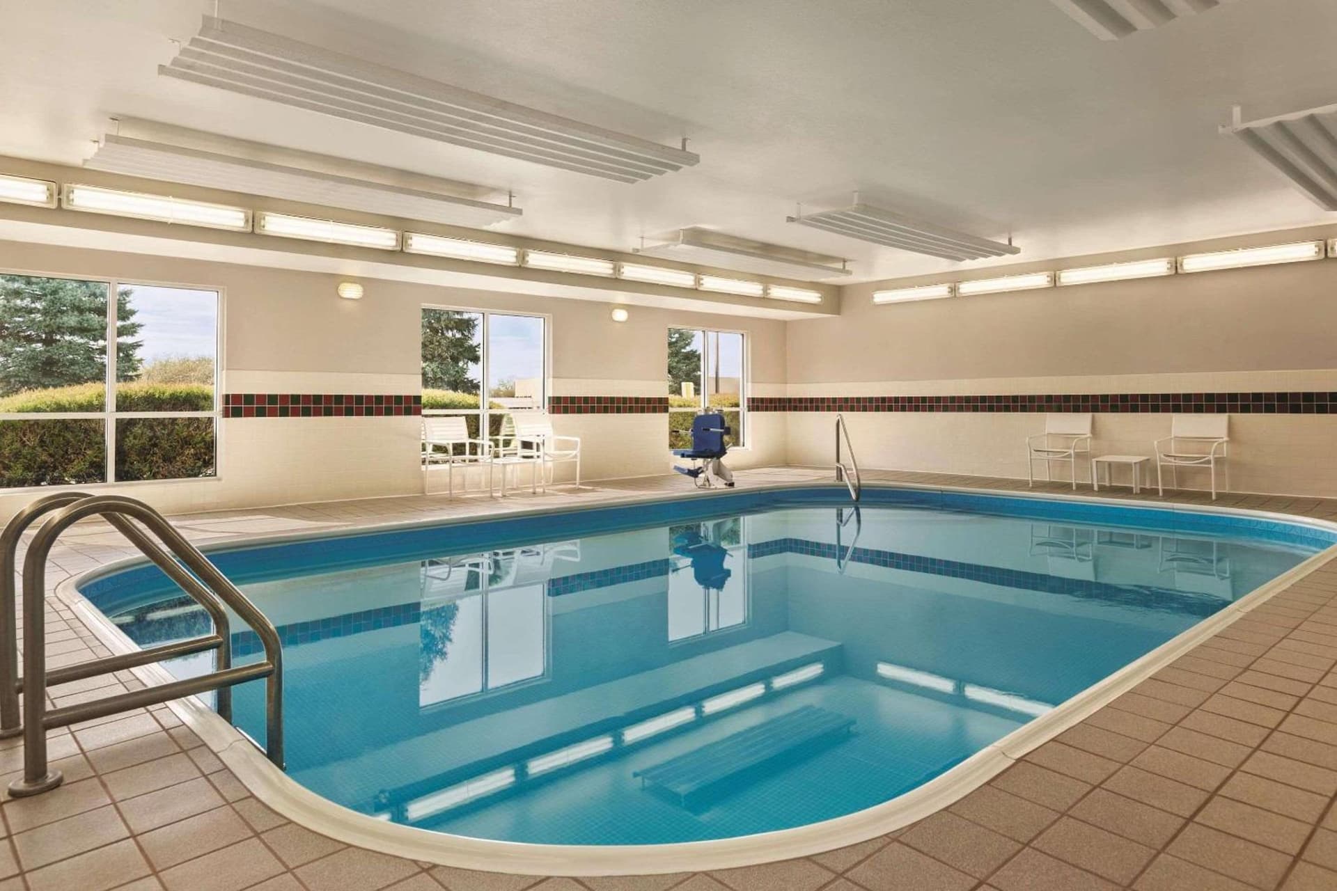 Country Inn & Suites by Radisson, Springfield, OH gallery photo in Springfield, OH — image 34