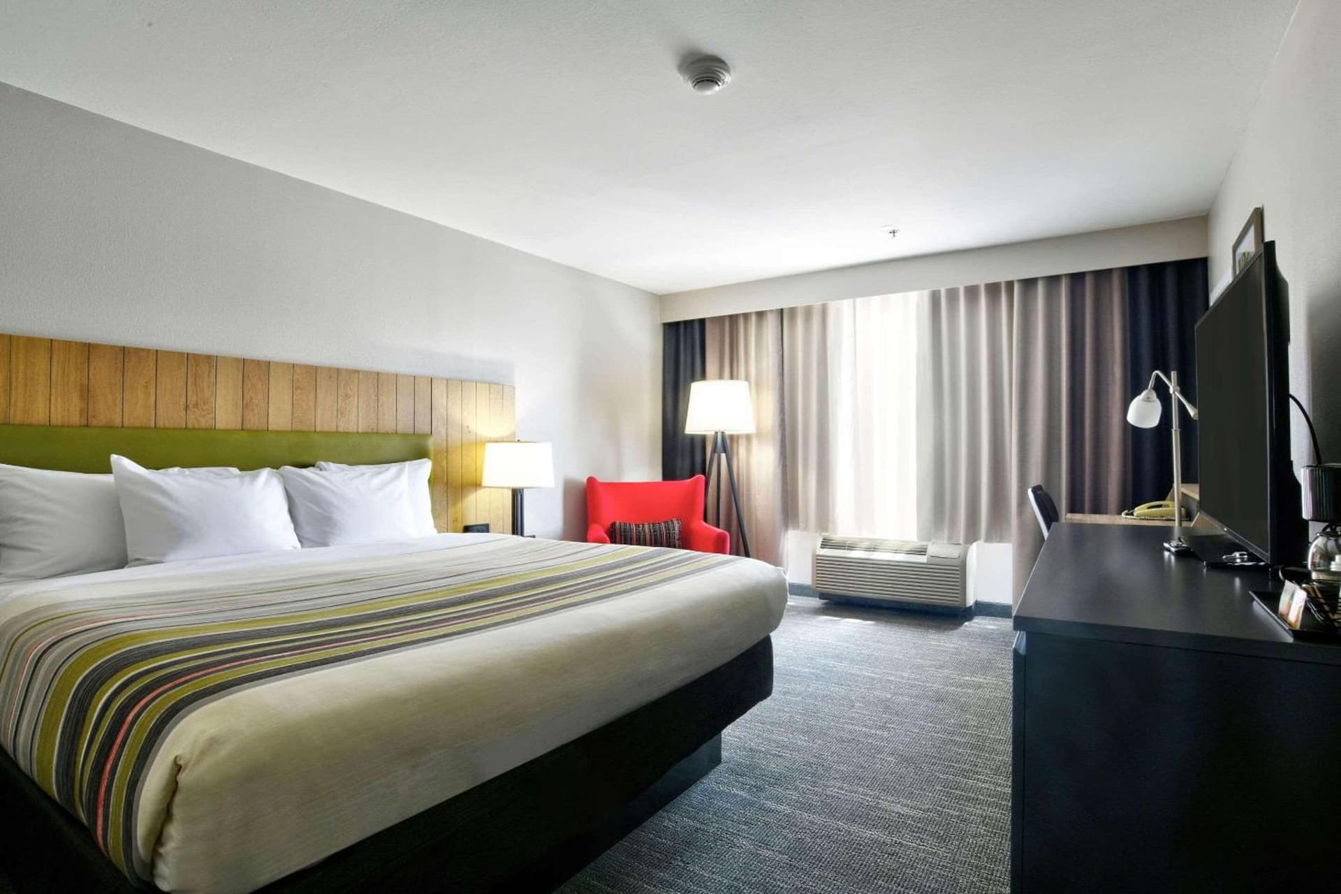 Country Inn & Suites by Radisson, Oklahoma City Airport, OK gallery photo in Oklahoma City, OK — image 15