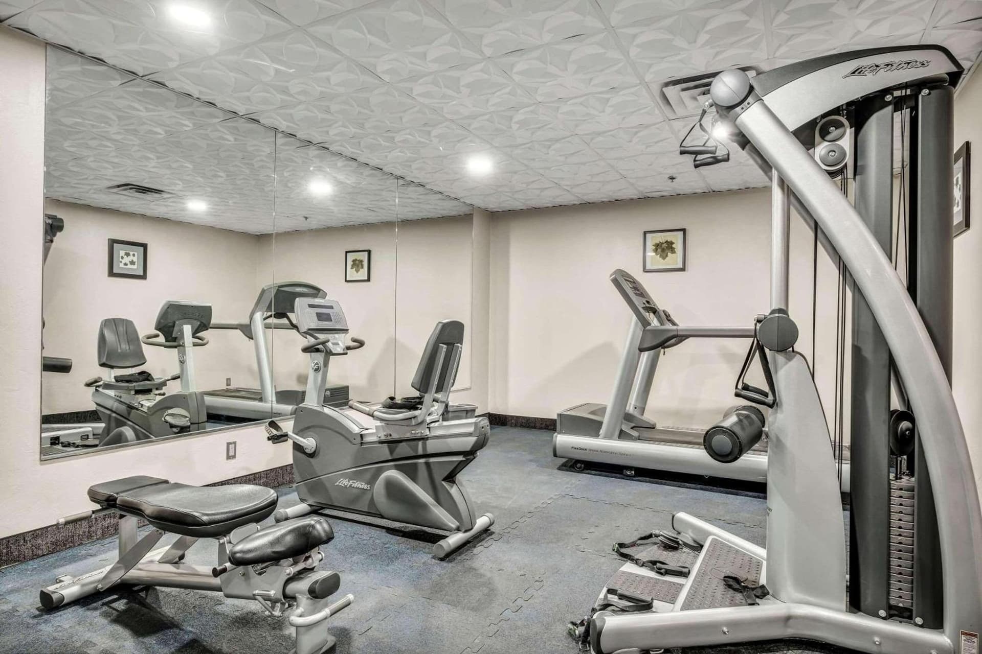 Country Inn & Suites by Radisson, Oklahoma City at Northwest Expressway, OK gallery photo in Oklahoma City, OK — image 17