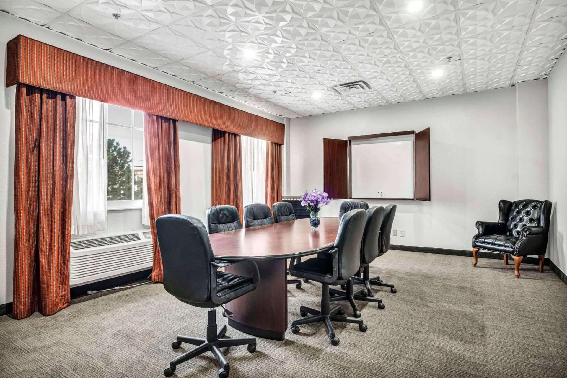 Country Inn & Suites by Radisson, Oklahoma City at Northwest Expressway, OK gallery photo in Oklahoma City, OK — image 10