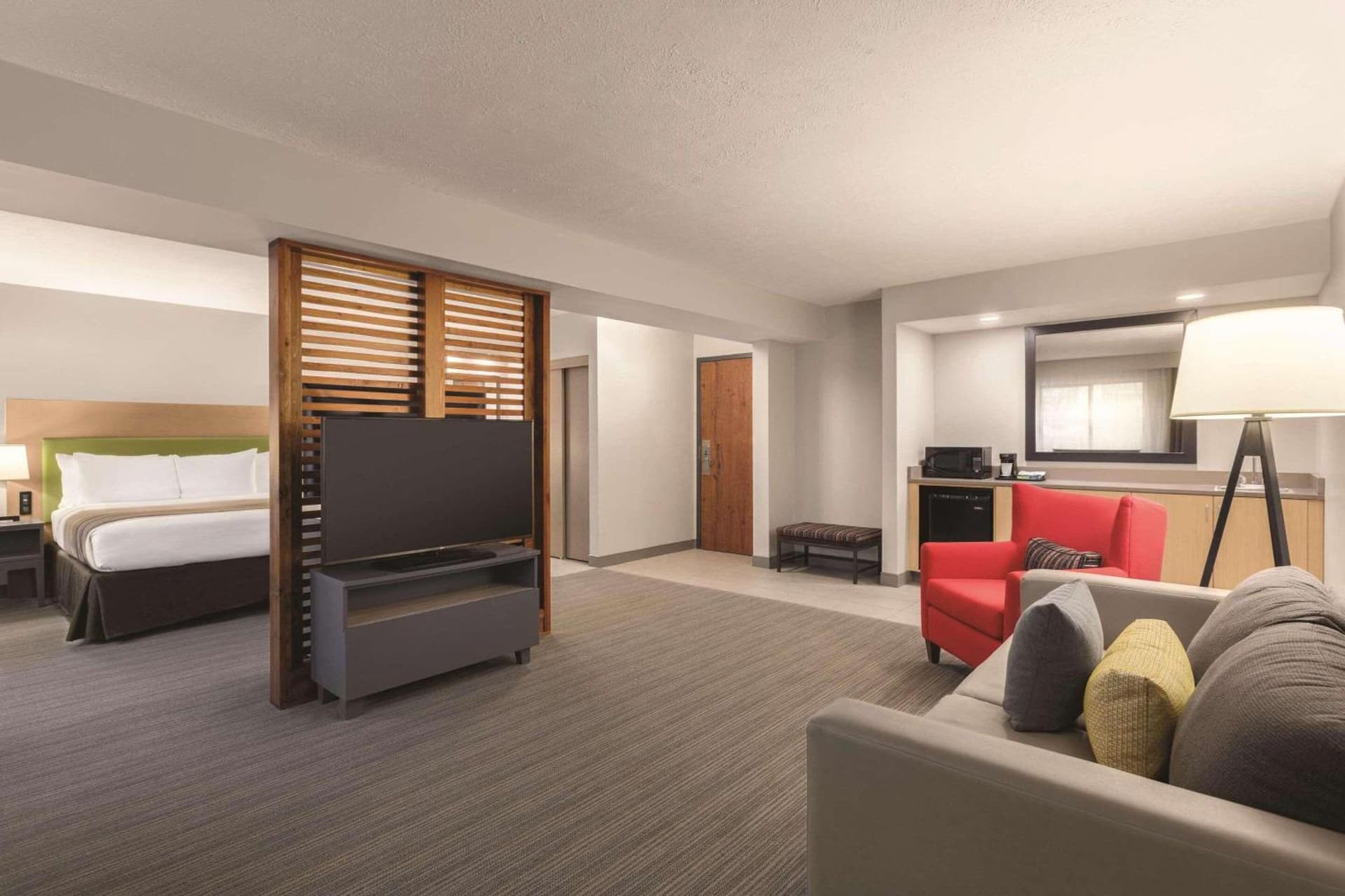 Country Inn & Suites by Radisson, Erie, PA gallery photo in Erie, PA — image 8