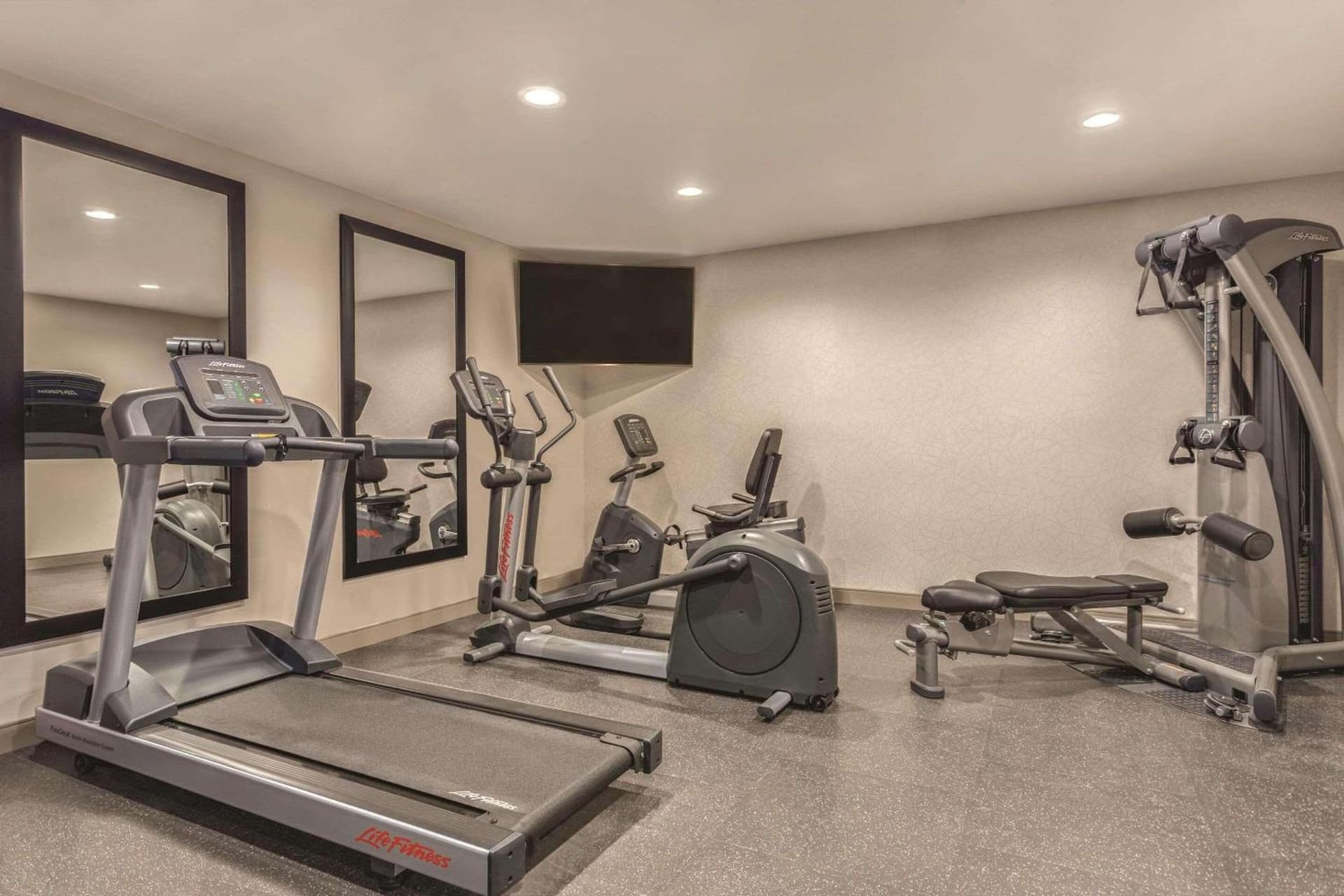 Country Inn & Suites by Radisson, Erie, PA gallery photo in Erie, PA — image 50