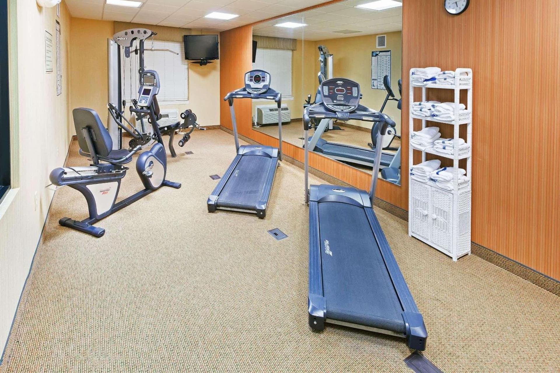 Country Inn & Suites by Radisson, Chambersburg, PA gallery photo in Chambersburg, PA — image 37