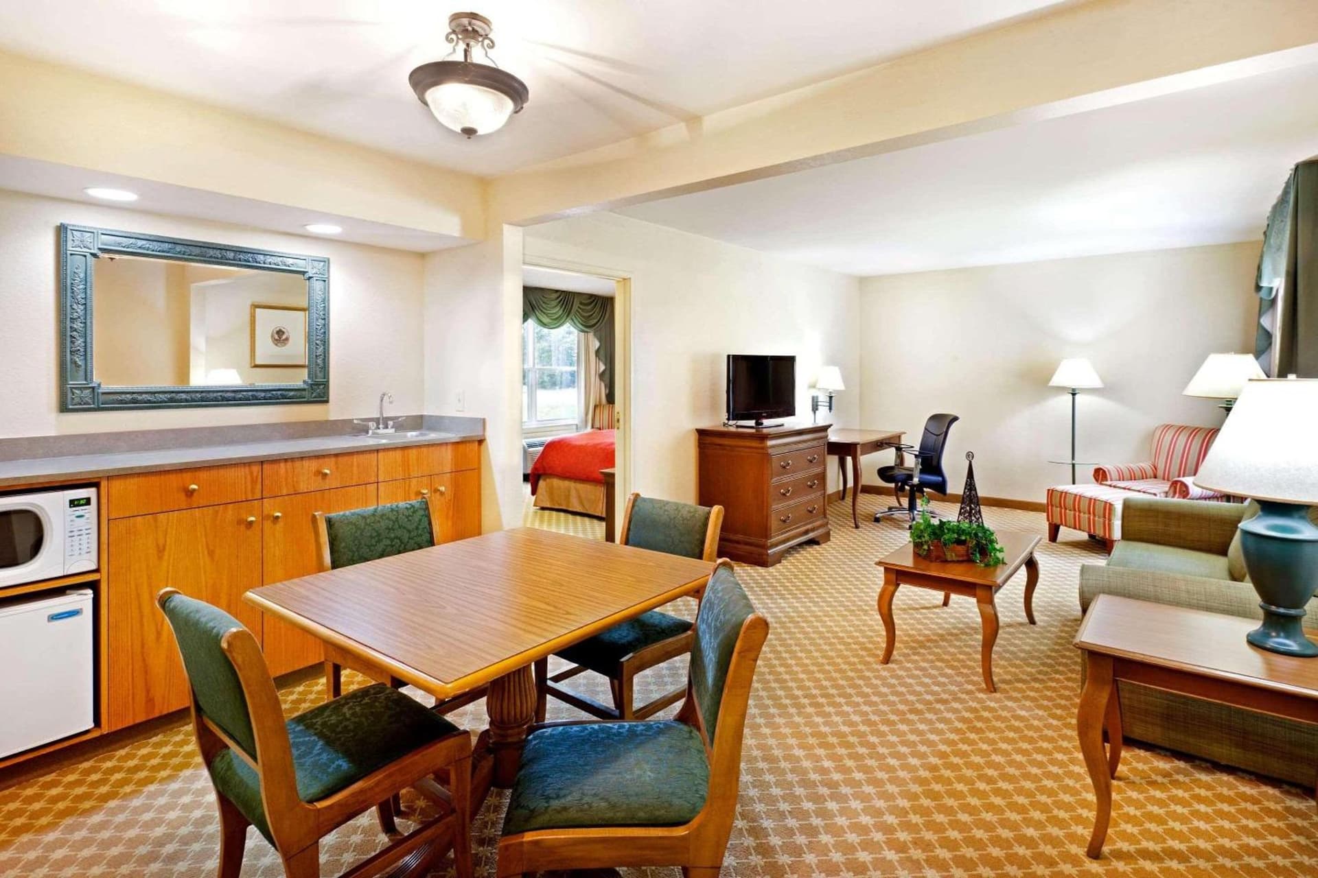 Country Inn & Suites by Radisson, York, PA gallery photo in York, PA — image 23