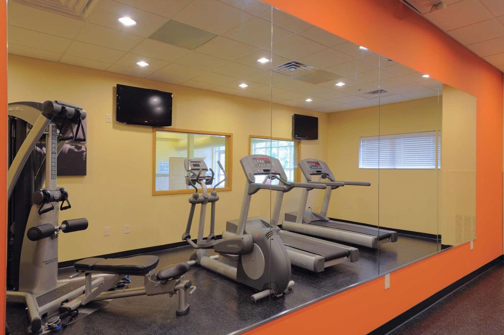 Country Inn & Suites by Radisson, Columbia at Harbison, SC gallery photo in Columbia, SC — image 8