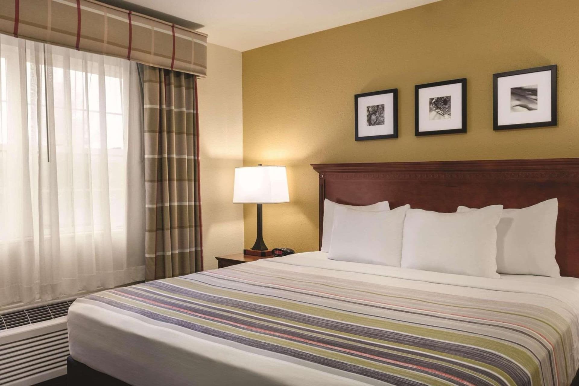 Country Inn & Suites by Radisson, Dakota Dunes, SD gallery photo in Dakota Dunes, SD — image 30